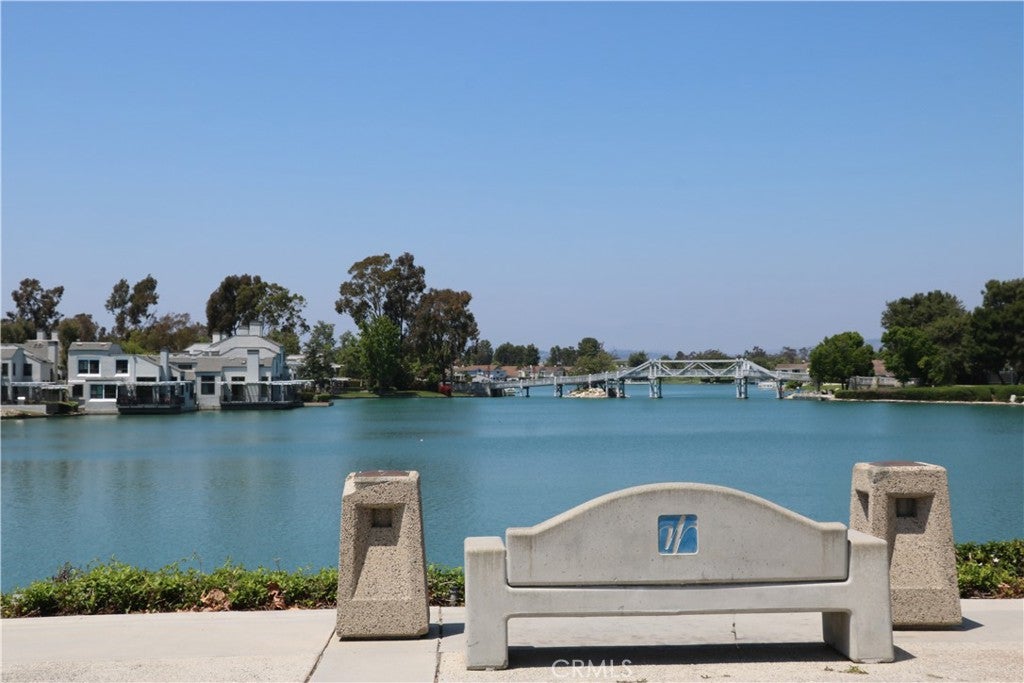 Irvine, California, 92614, United States, 2 Bedrooms Bedrooms, ,2 BathroomsBathrooms,Residential,For Sale,1865749