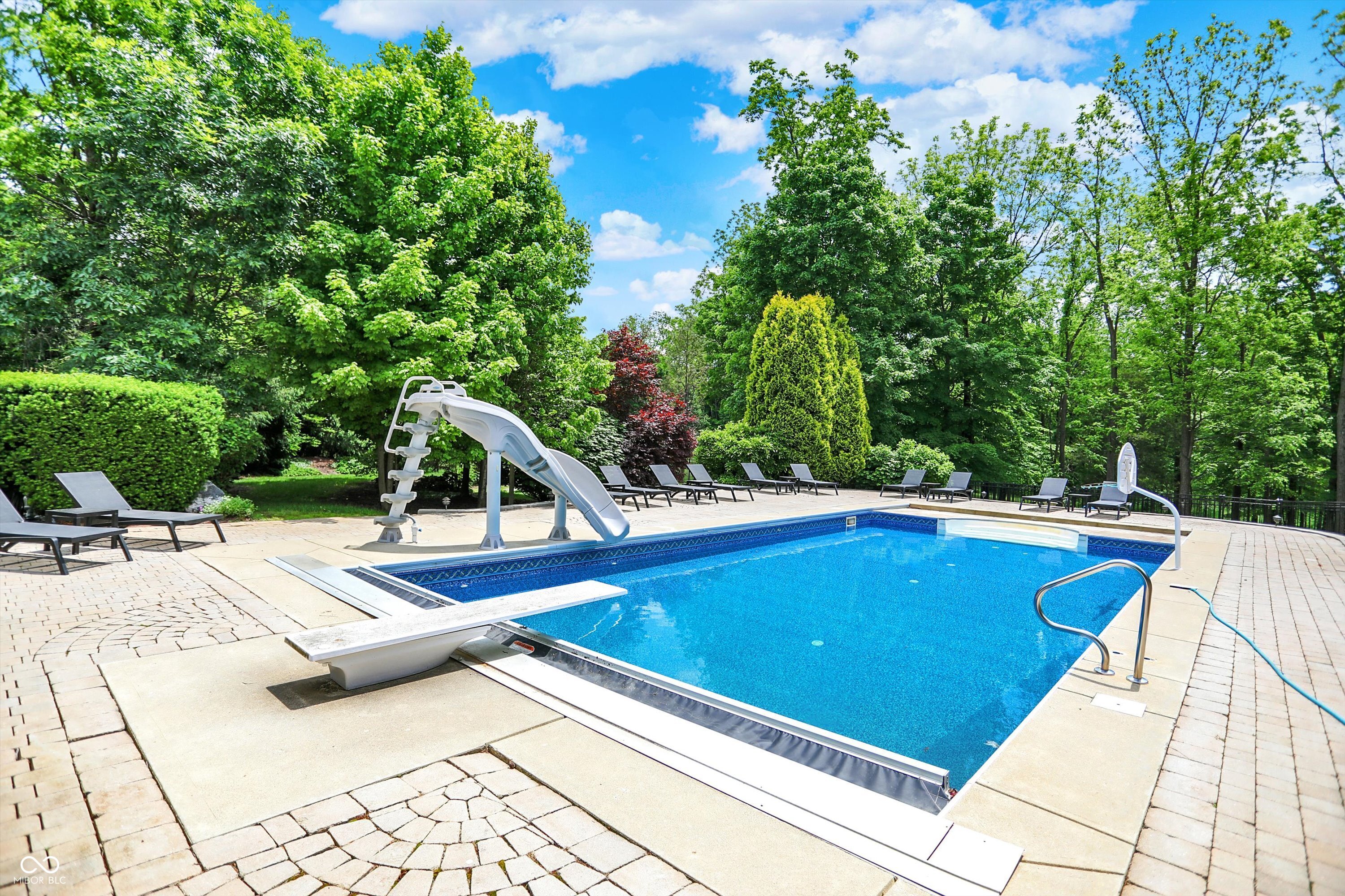 Noblesville, Indiana, 46062, United States, 6 Bedrooms Bedrooms, ,9 BathroomsBathrooms,Residential,For Sale,1979033