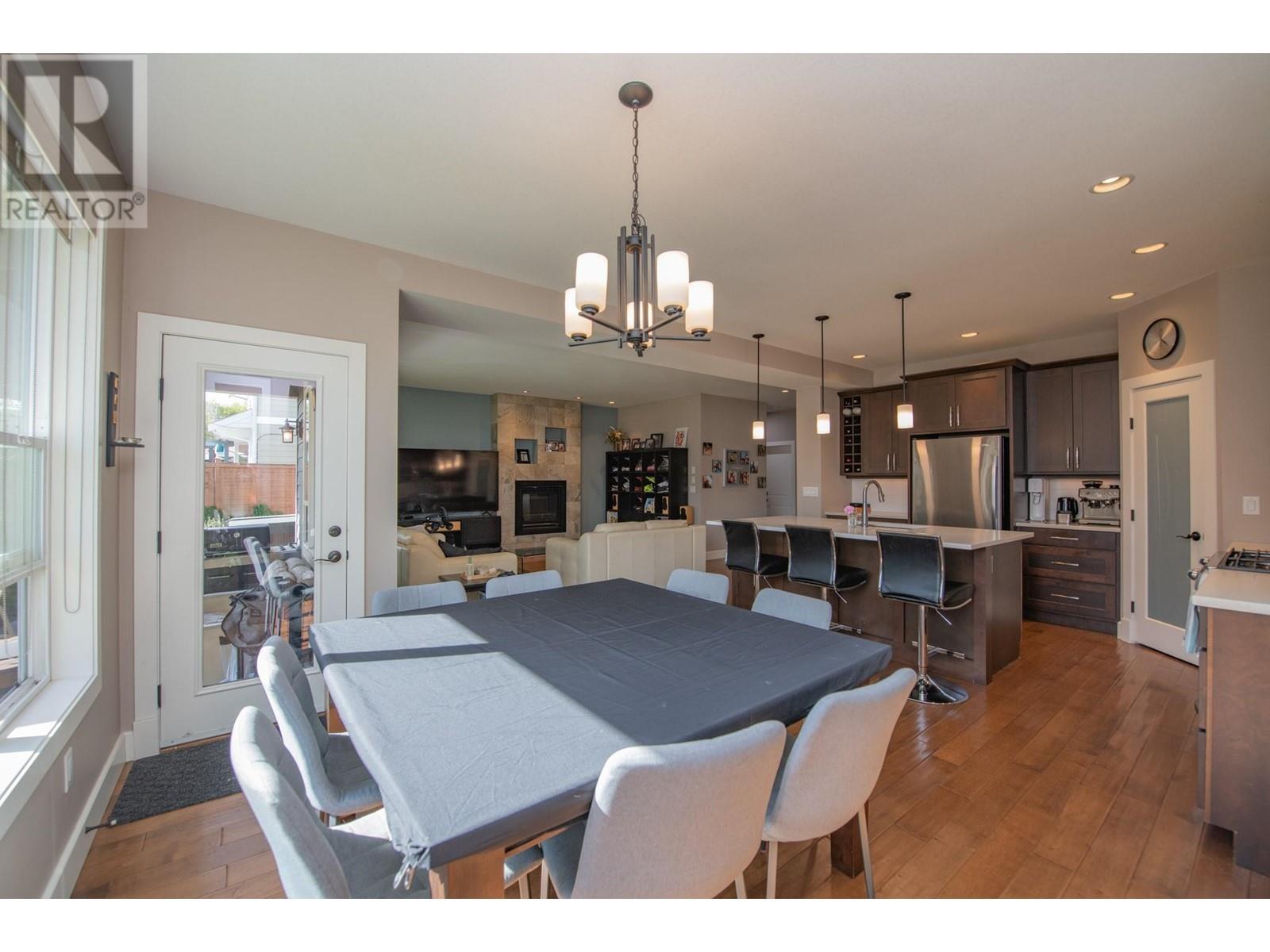 ARMSTRONG, British Columbia, V4Y 0X9, CA, 6 Bedrooms Bedrooms, ,3 BathroomsBathrooms,Residential,For Sale,1838697