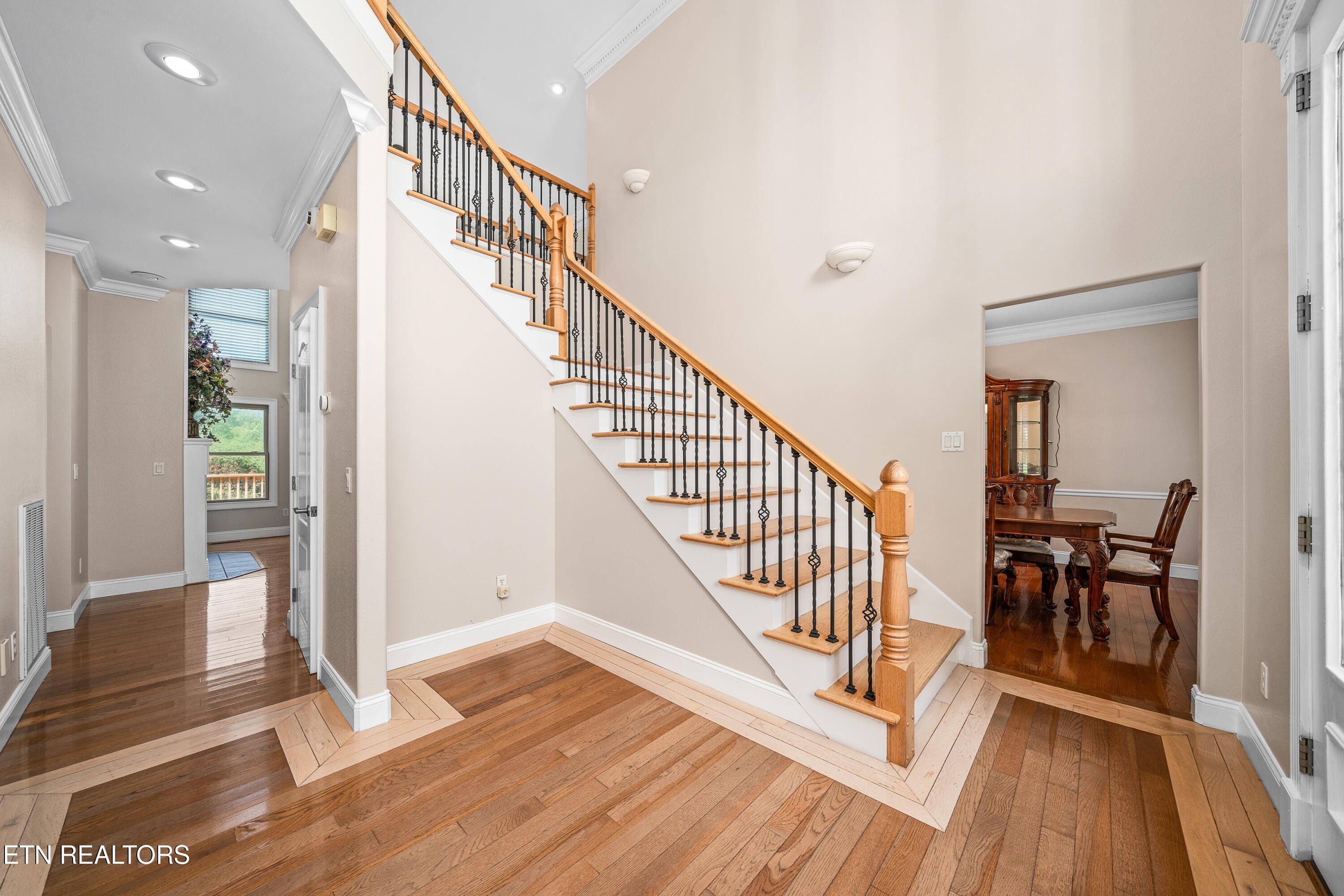 Crossville, Tennessee, 38555, United States, 5 Bedrooms Bedrooms, ,4 BathroomsBathrooms,Residential,For Sale,1990495