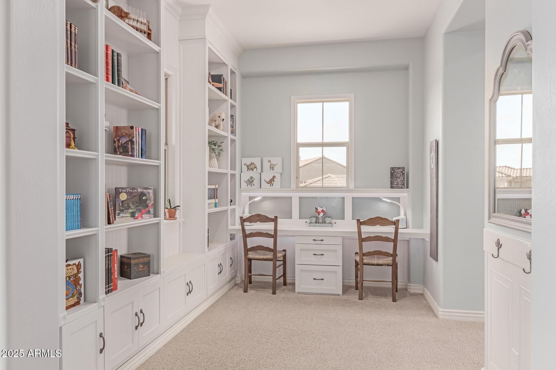 Phoenix, Arizona, 85050, United States, 5 Bedrooms Bedrooms, ,4 BathroomsBathrooms,Residential,For Sale,1980478