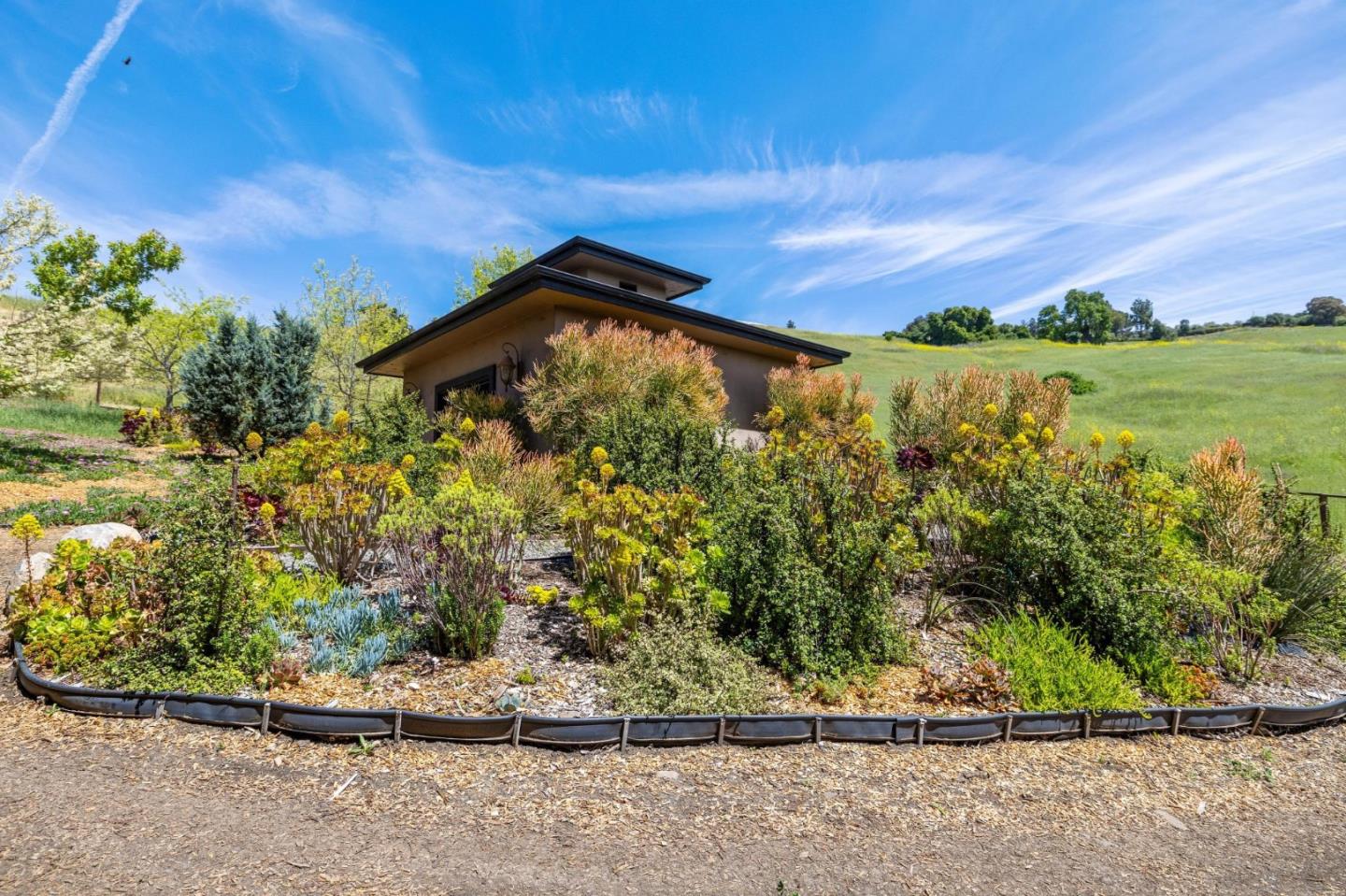 Gilroy, California, 95020, United States, 4 Bedrooms Bedrooms, ,4 BathroomsBathrooms,Residential,For Sale,1912112