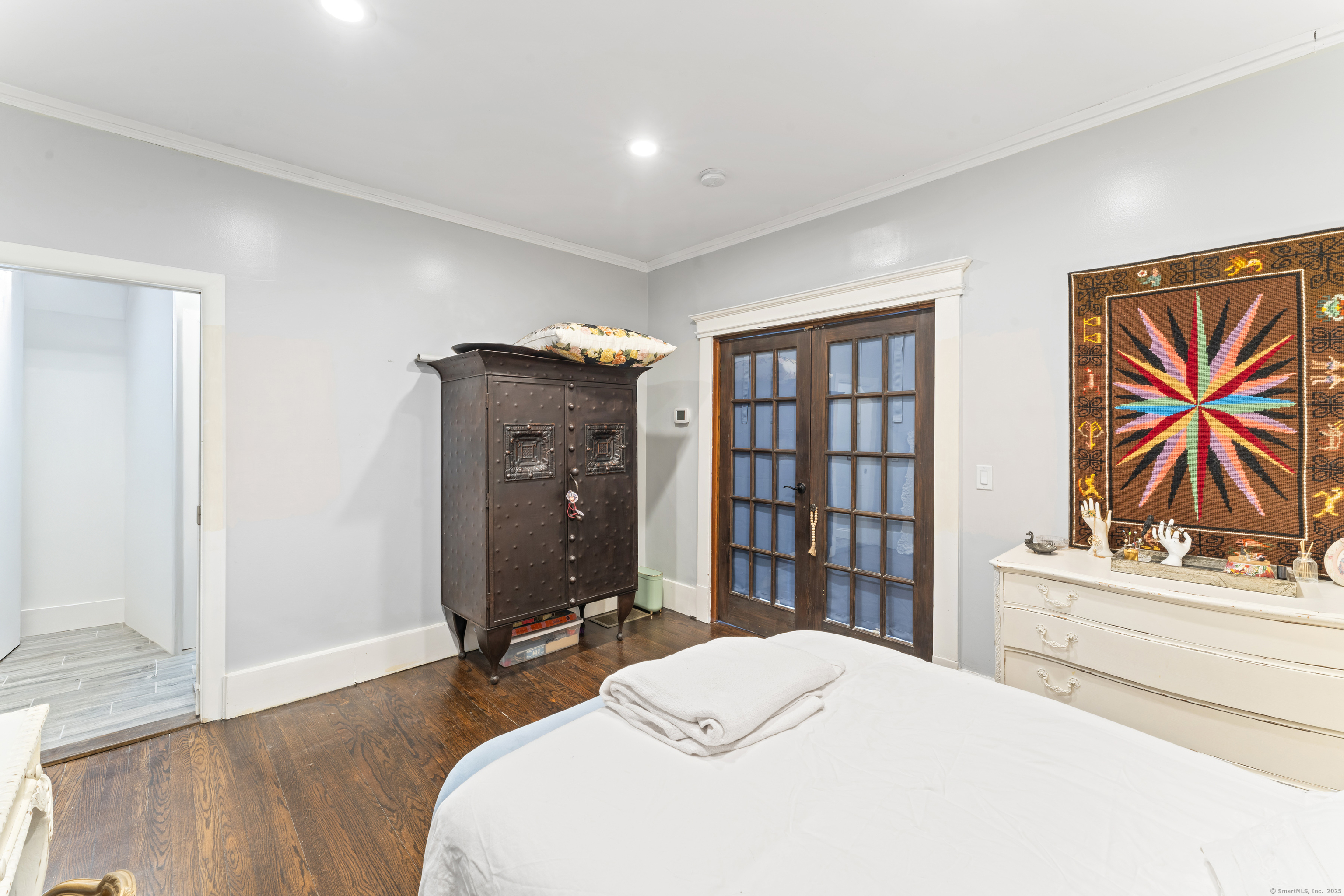 West Haven, Connecticut, 06516, United States, 5 Bedrooms Bedrooms, ,2 BathroomsBathrooms,Residential,For Sale,1858012