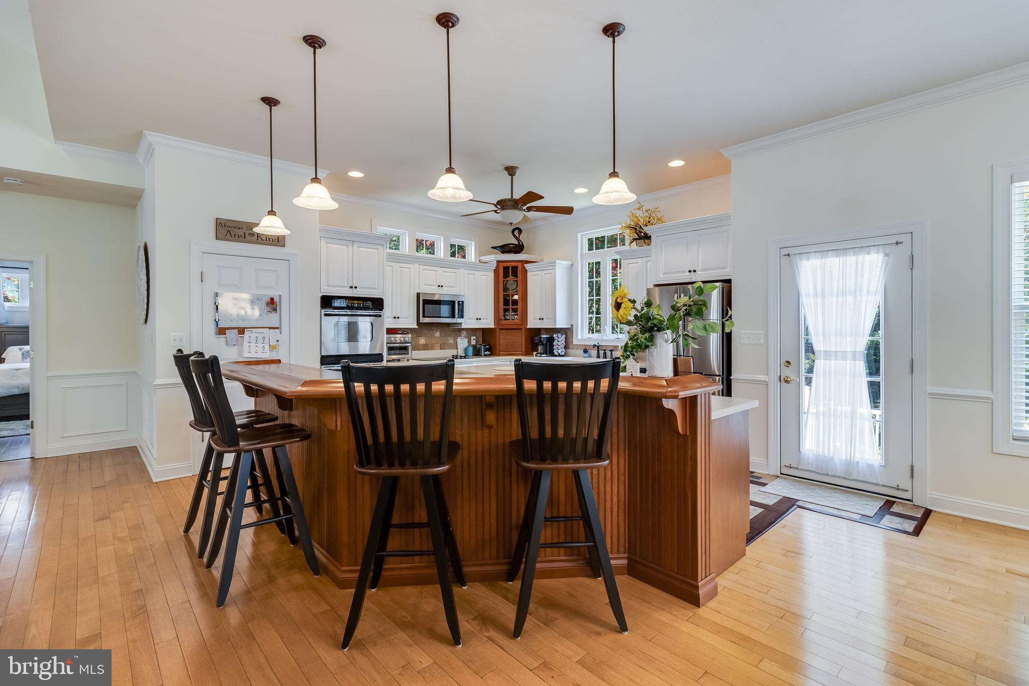 Swan Point, Maryland, 20645, United States, 5 Bedrooms Bedrooms, ,4 BathroomsBathrooms,Residential,For Sale,2008608