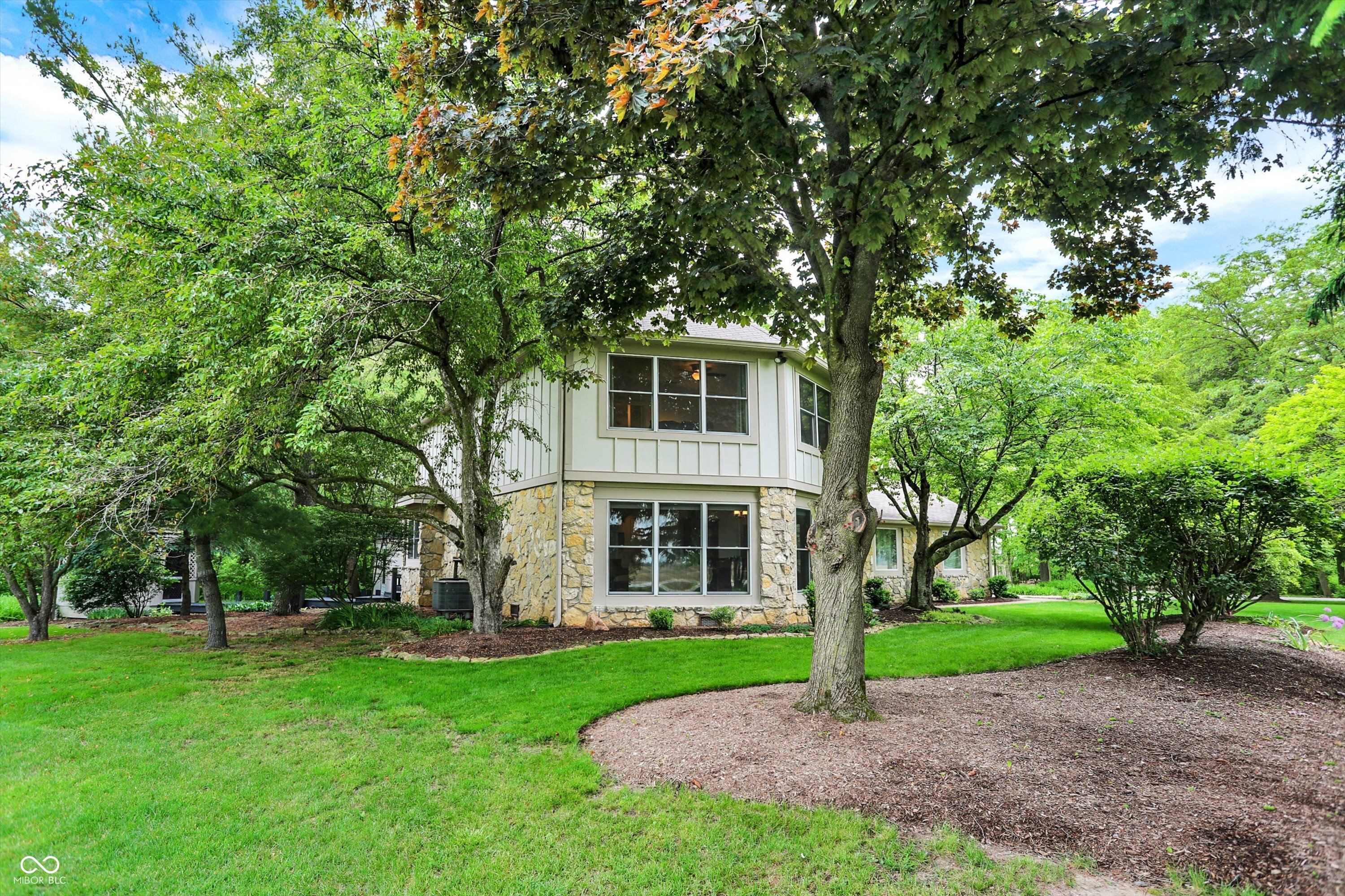 Brownsburg, Indiana, 46112, United States, 3 Bedrooms Bedrooms, ,3 BathroomsBathrooms,Residential,For Sale,1921946