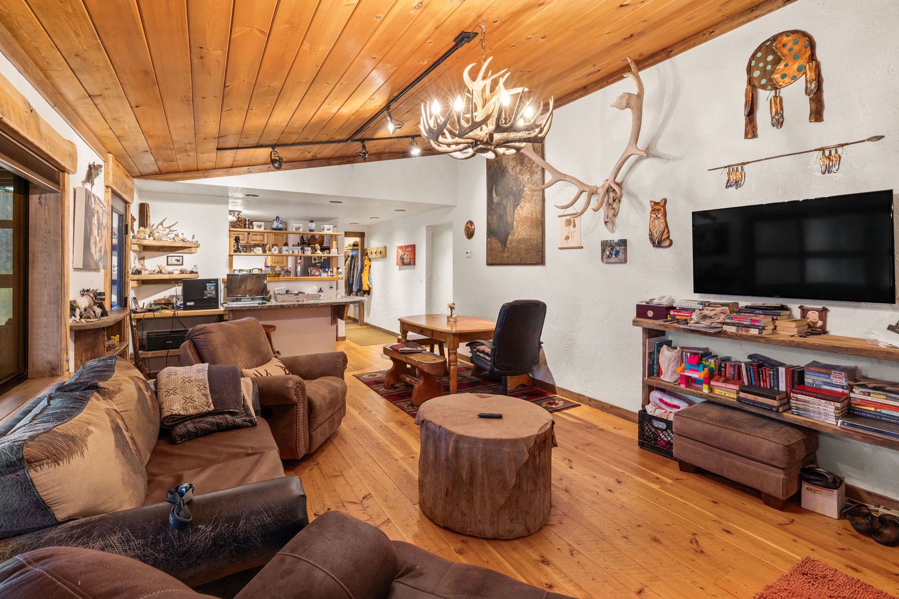  708 US Highway 212 W - 物件實景