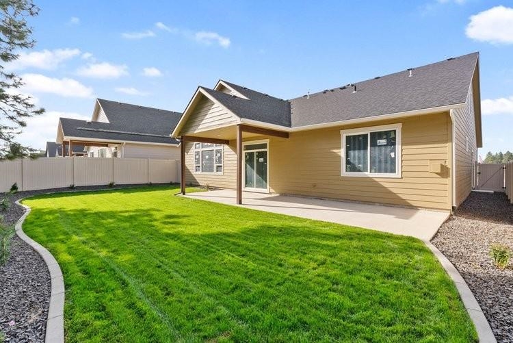 Colbert, Washington, 99005, United States, 4 Bedrooms Bedrooms, ,3 BathroomsBathrooms,Residential,For Sale,1890312