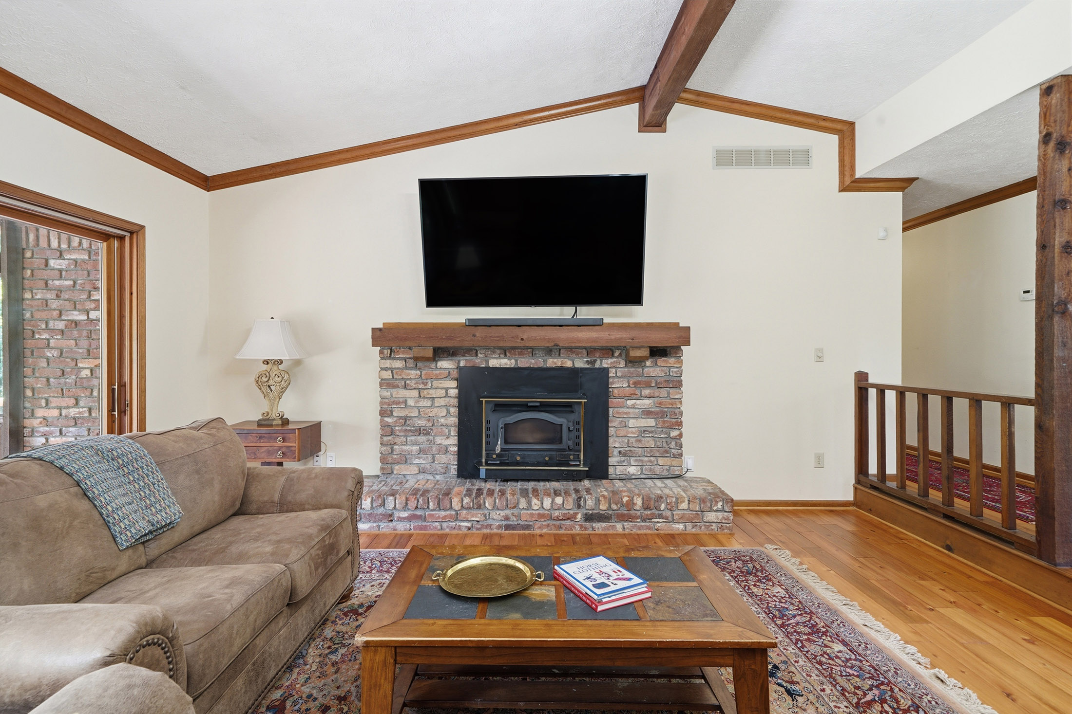  Exceptional Brick Ranch on 5+/- Picturesque Acres - 物件實景