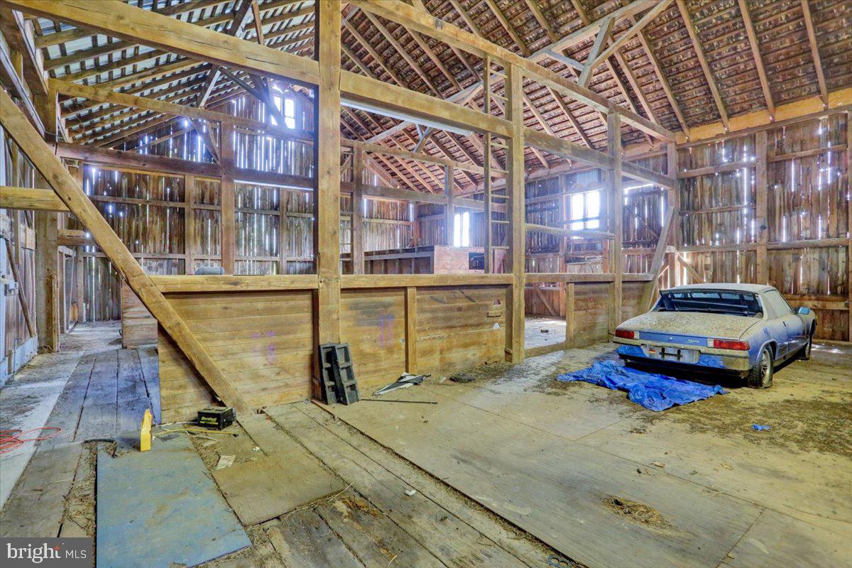 Mohrsville, Pennsylvania, 19541, United States, 4 Bedrooms Bedrooms, ,2 BathroomsBathrooms,Residential,For Sale,1827431