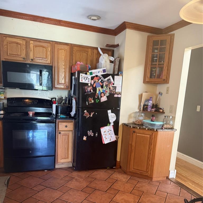 Ronkonkoma, New York, 11779, United States, 3 Bedrooms Bedrooms, ,2 BathroomsBathrooms,Residential,For Sale,1876247