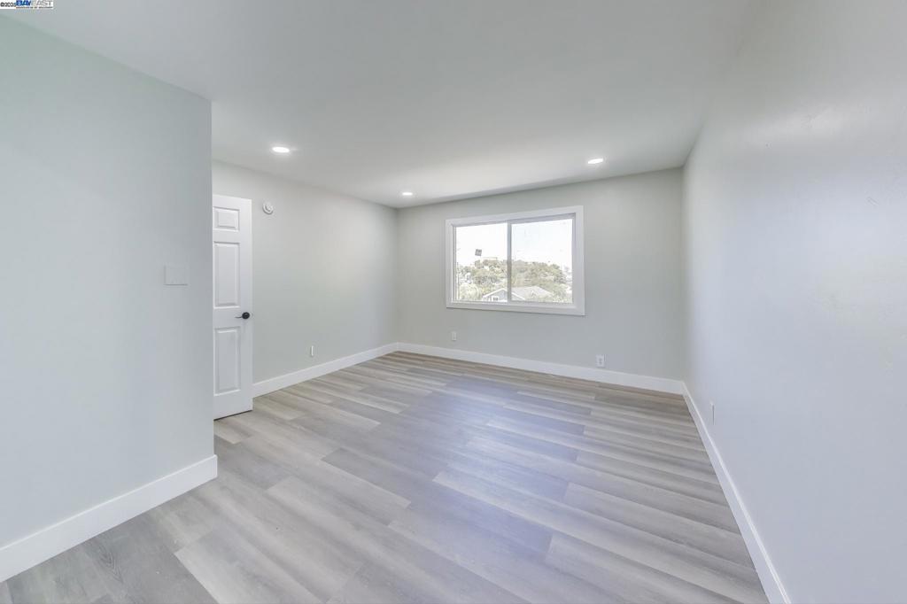 Martinez, California, 94553, United States, 4 Bedrooms Bedrooms, ,2 BathroomsBathrooms,Residential,For Sale,1985716