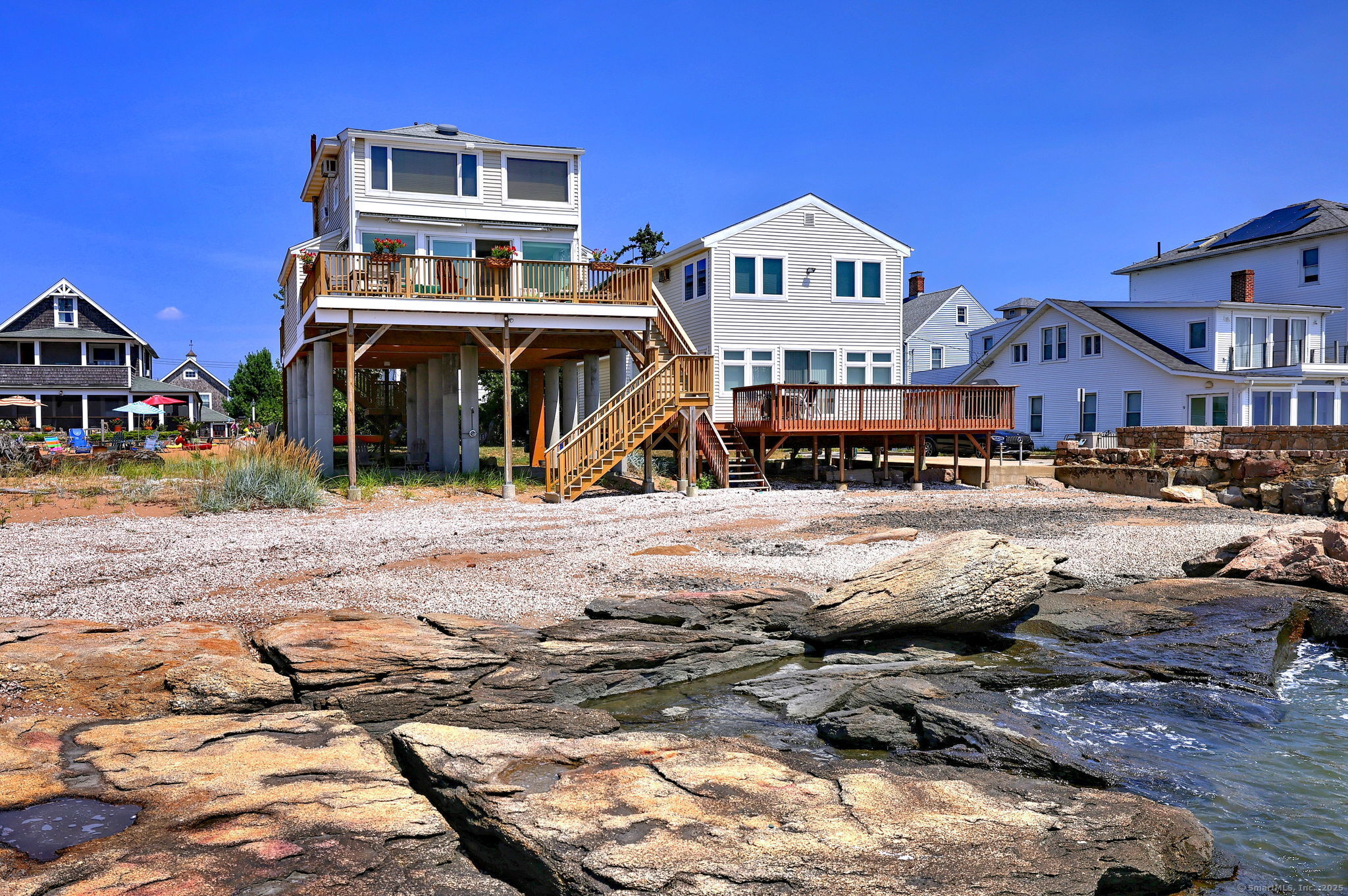 East Haven, Connecticut, 06512, United States, 2 Bedrooms Bedrooms, ,2 BathroomsBathrooms,Residential,For Sale,1917765