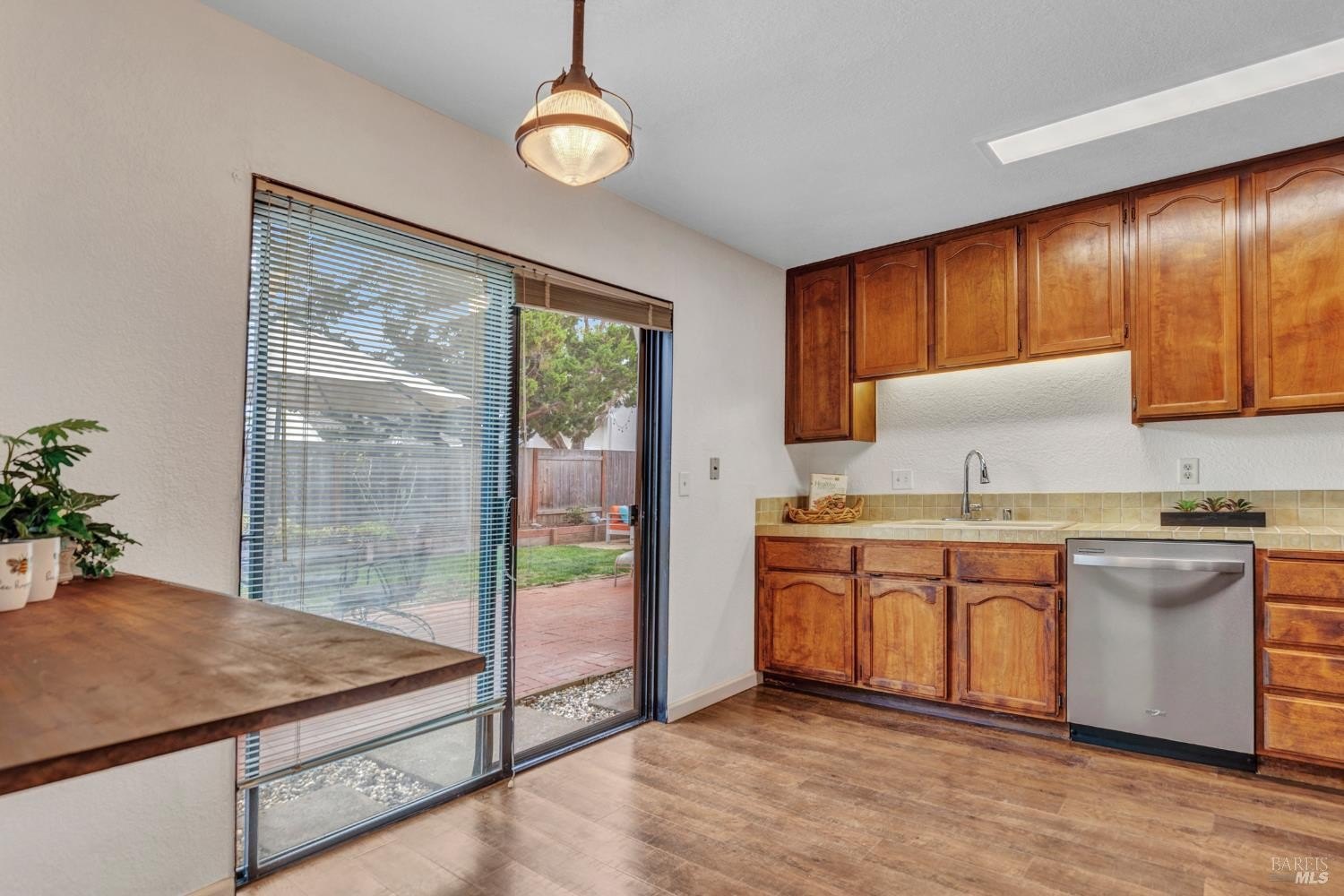 Benicia, California, 94510, United States, 2 Bedrooms Bedrooms, ,3 BathroomsBathrooms,Residential,For Sale,1951025
