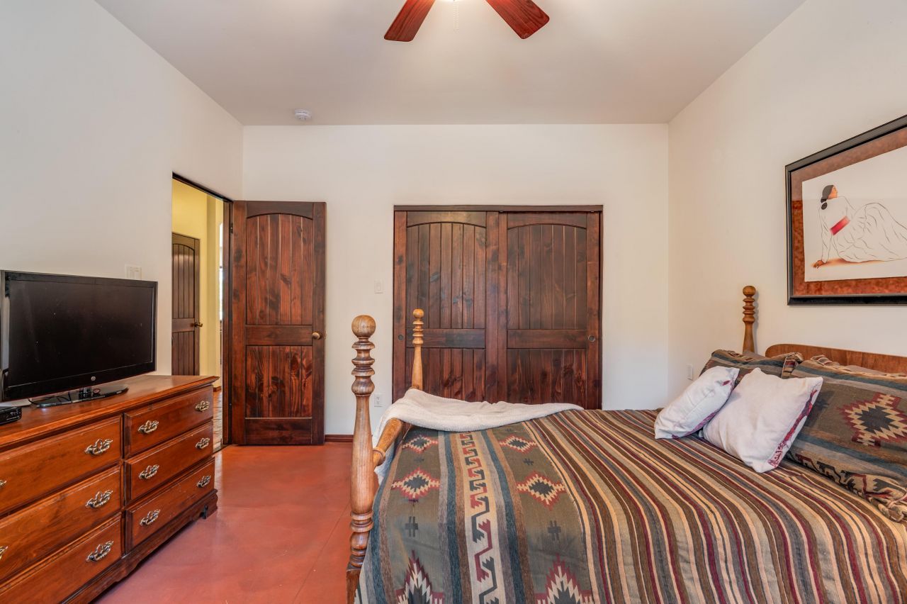 Tijeras, New Mexico, 87059, United States, 4 Bedrooms Bedrooms, ,2 BathroomsBathrooms,Residential,For Sale,1940446