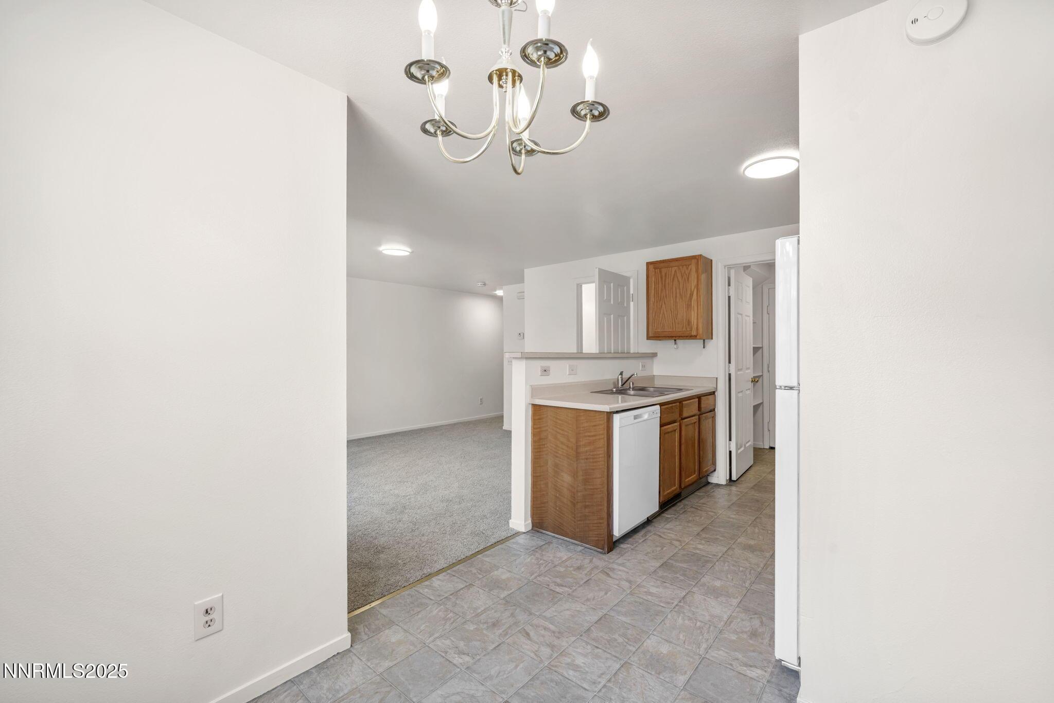 Carson City, Nevada, 89701, United States, ,Residential,For Sale,1826938