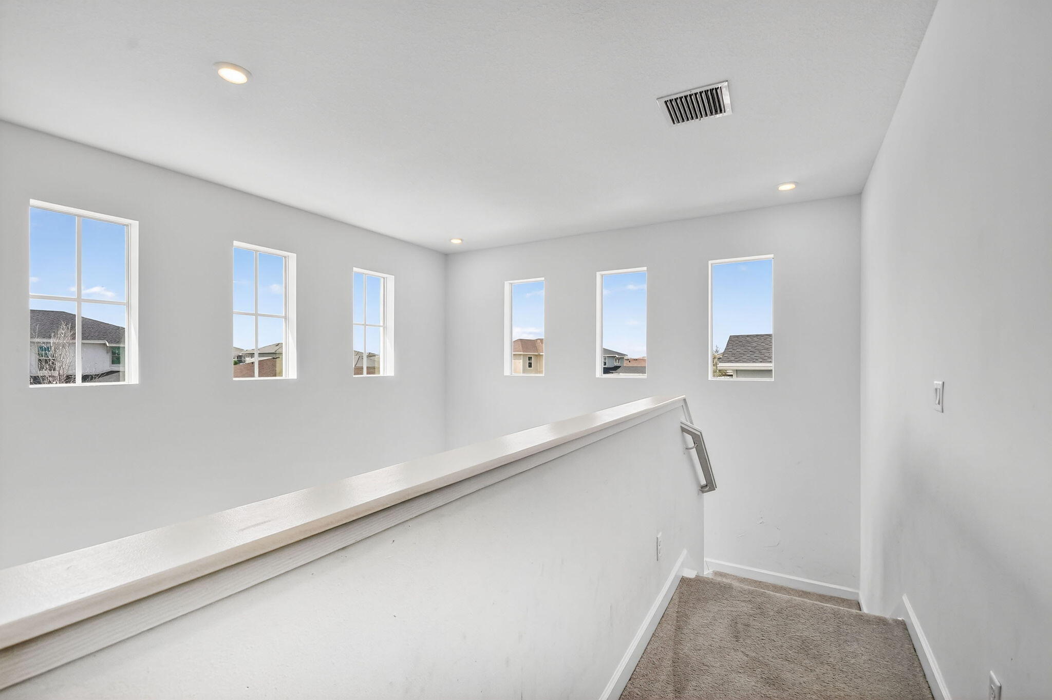 Loxahatchee, Florida, 33470, United States, 5 Bedrooms Bedrooms, ,4 BathroomsBathrooms,Residential,For Sale,1988065