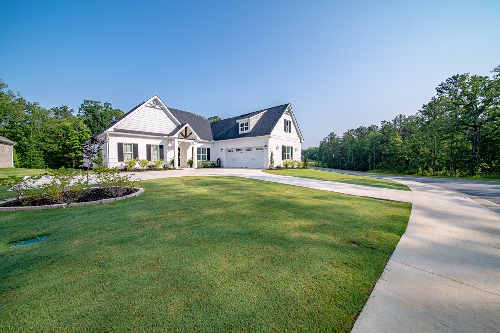 Fortson, Georgia, 31808, United States, 5 Bedrooms Bedrooms, ,4 BathroomsBathrooms,Residential,For Sale,1977025