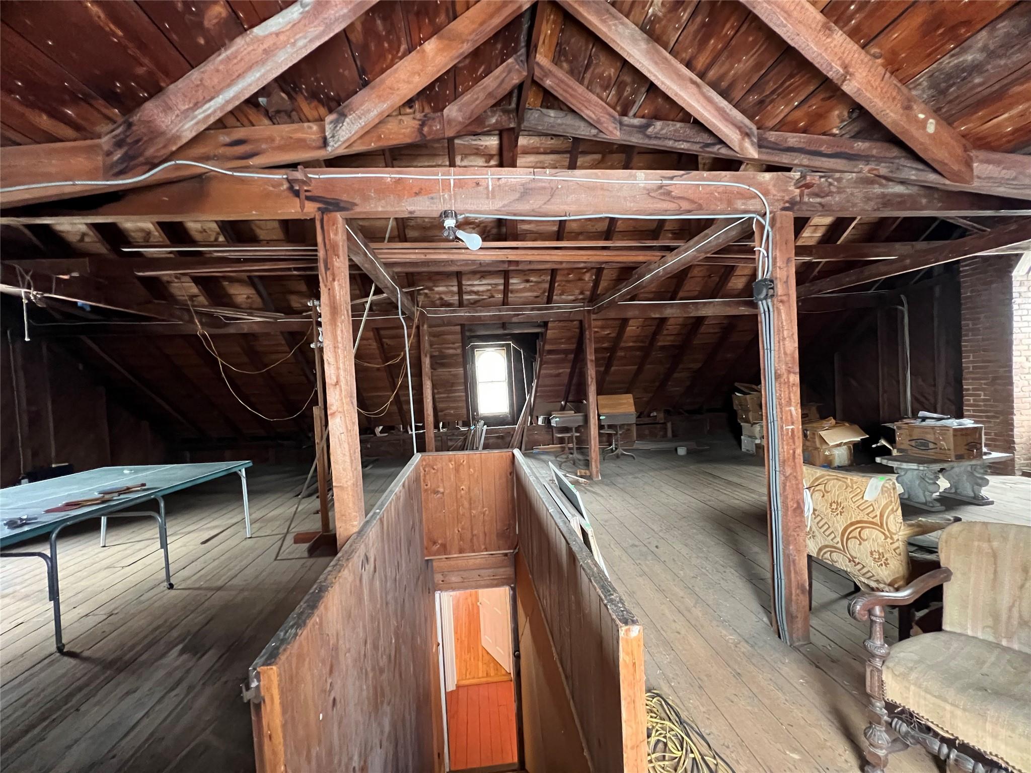 Orient, New York, 11957, United States, 7 Bedrooms Bedrooms, ,3 BathroomsBathrooms,Residential,For Sale,1696050