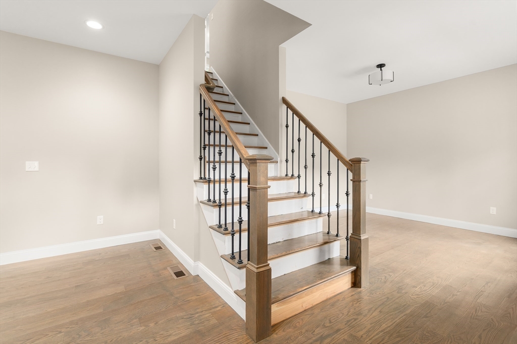 East Longmeadow, Massachusetts, 01028, United States, 4 Bedrooms Bedrooms, ,3 BathroomsBathrooms,Residential,For Sale,1916810
