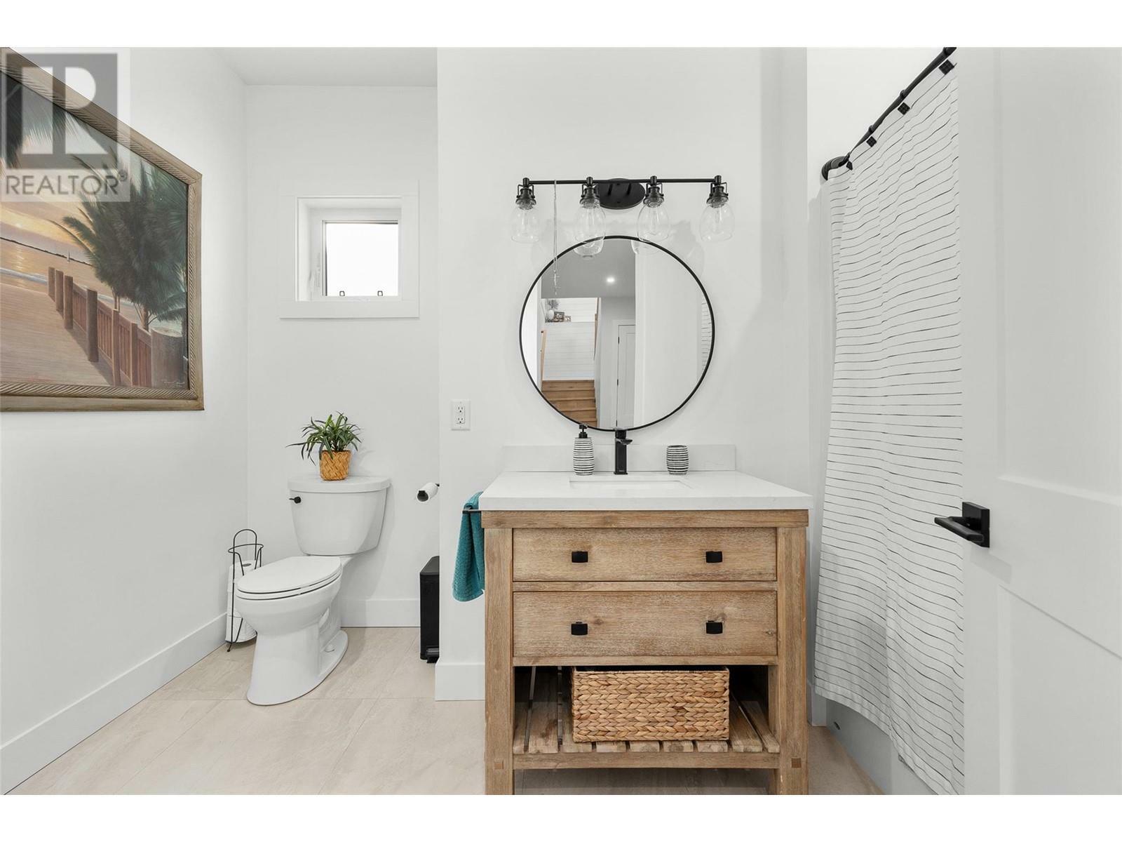 KELOWNA, British Columbia, V1W 4L1, CA, 4 Bedrooms Bedrooms, ,4 BathroomsBathrooms,Residential,For Sale,1838056