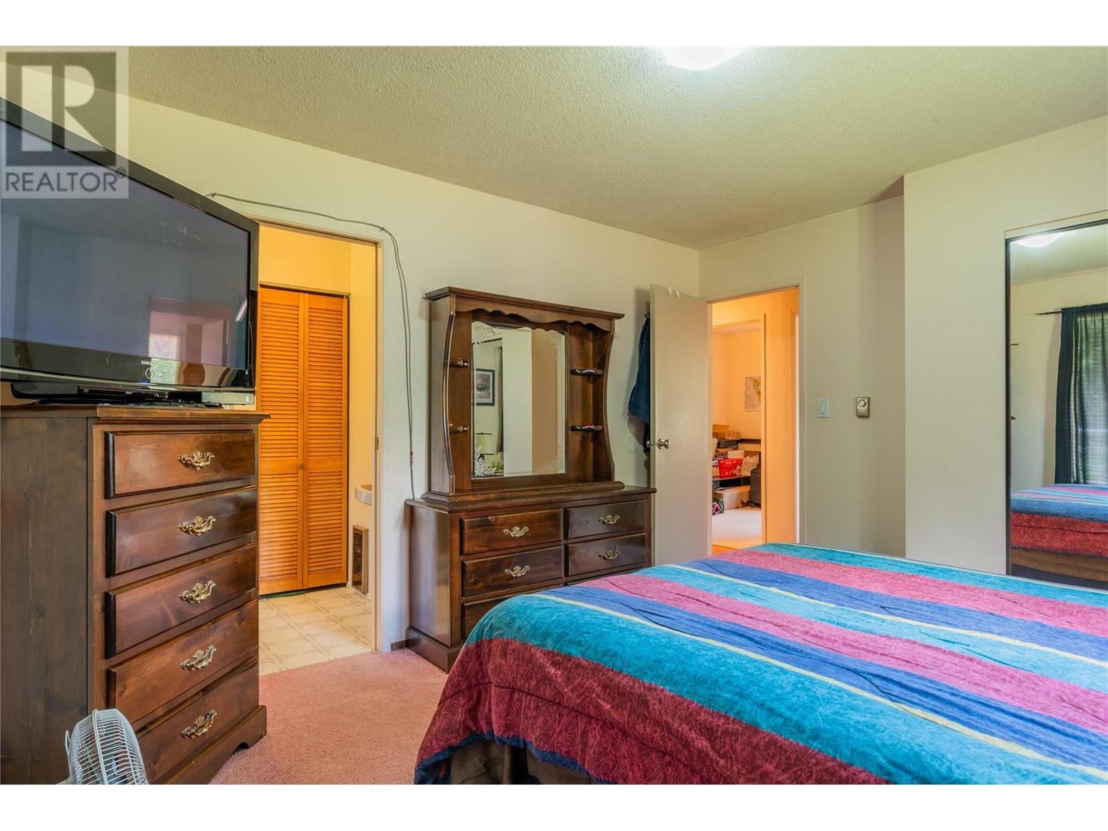 WINLAW, British Columbia, V0G 2J0, CA, 3 Bedrooms Bedrooms, ,2 BathroomsBathrooms,Residential,For Sale,1839031