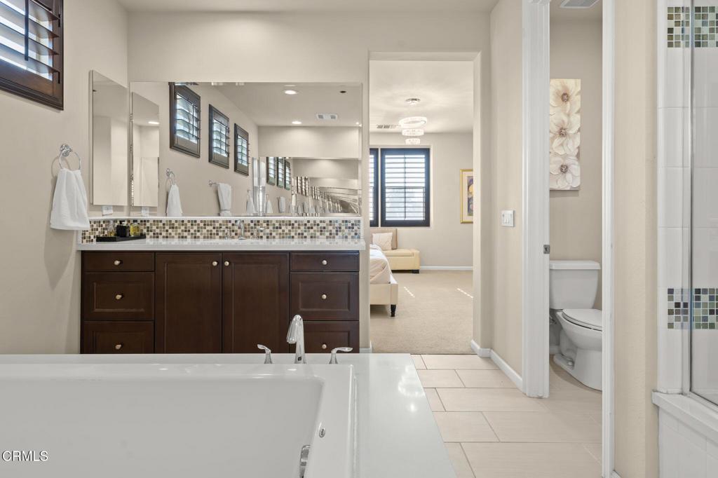 Azusa, California, 91702, United States, 4 Bedrooms Bedrooms, ,4 BathroomsBathrooms,Residential,For Sale,1987831