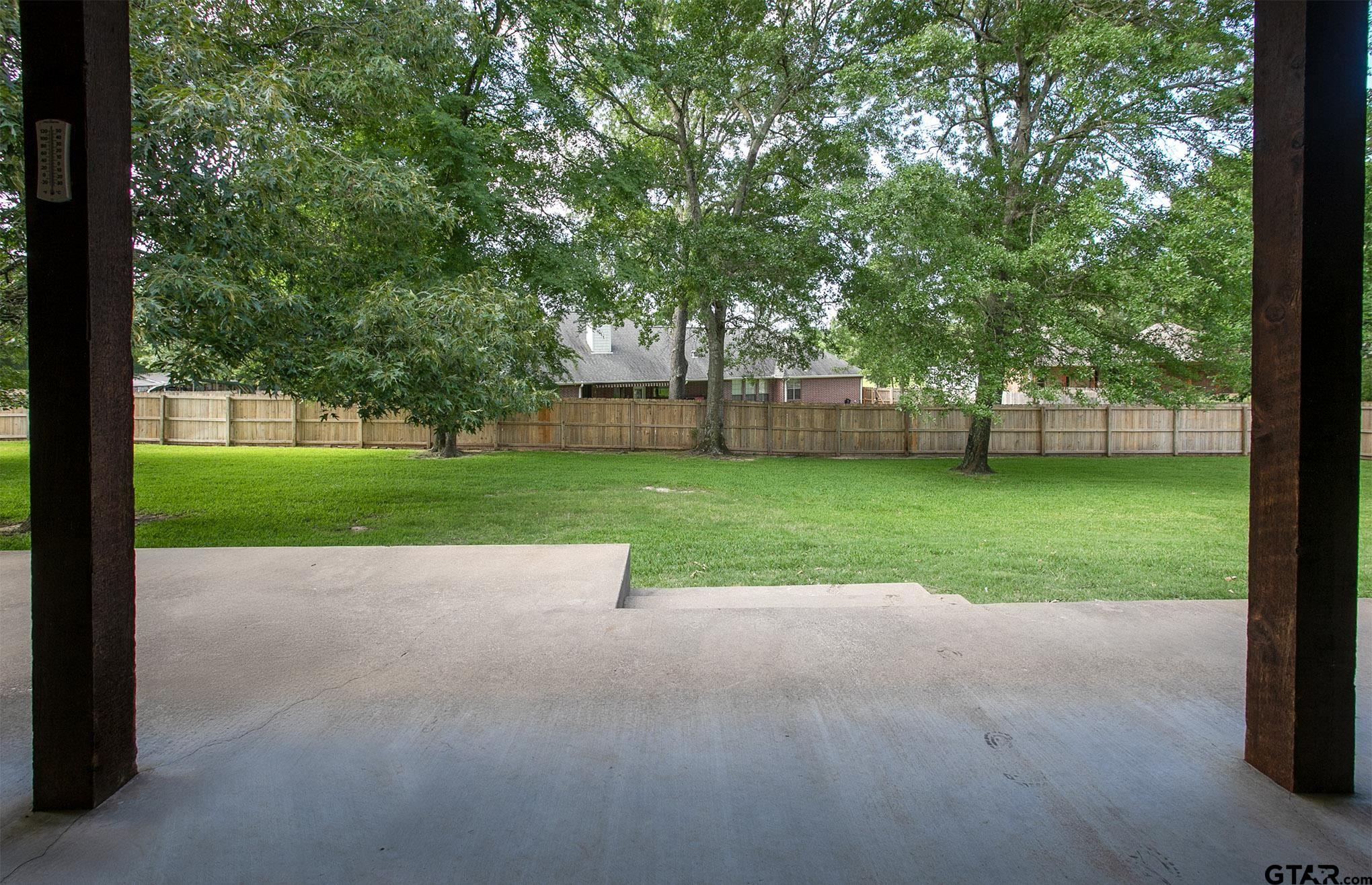 Flint, Texas, 75762, United States, 4 Bedrooms Bedrooms, ,4 BathroomsBathrooms,Residential,For Sale,1817610