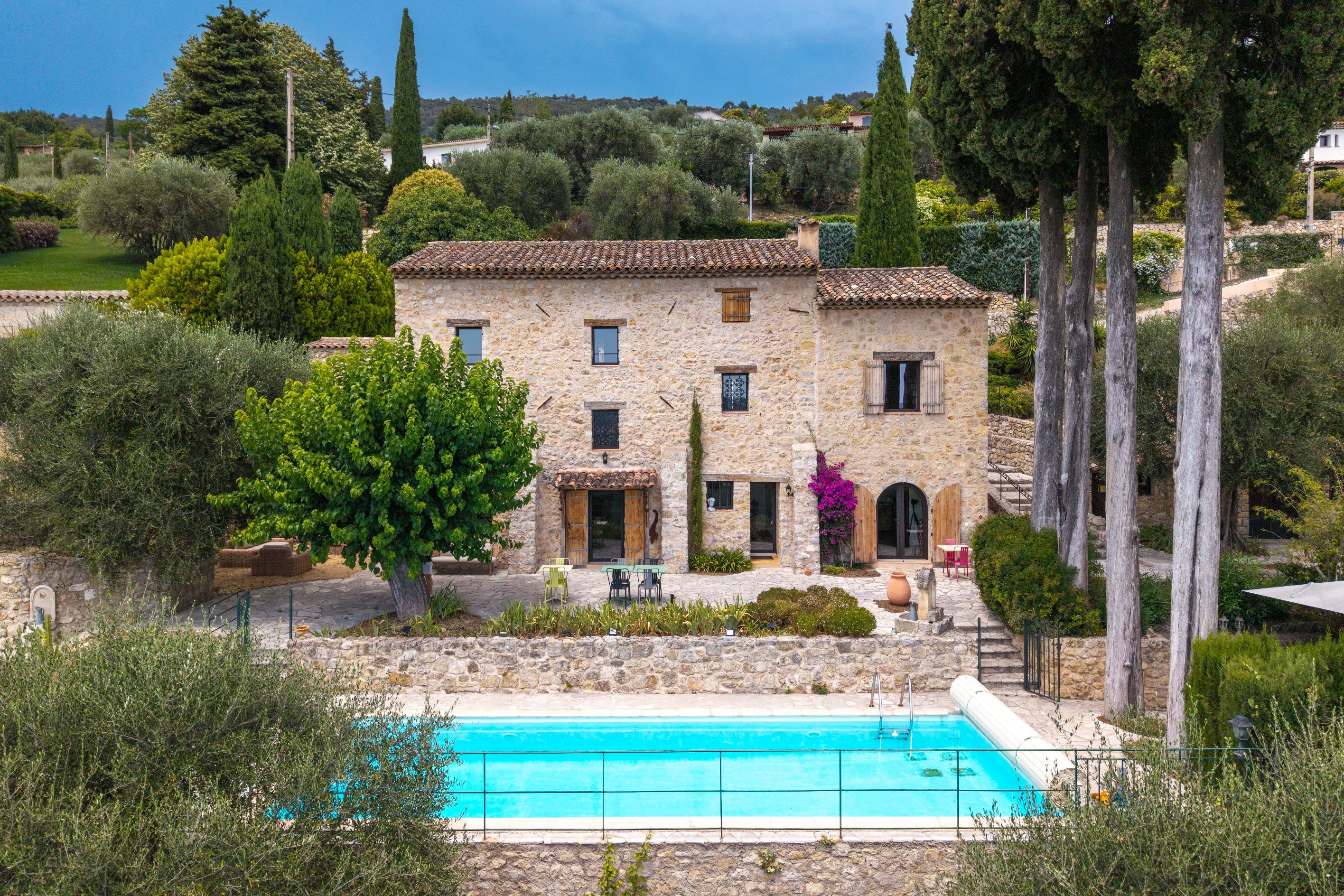  Spéracèdes, renovated 18th century stone farmhouse for sale with olive grove, d… - 物件實景