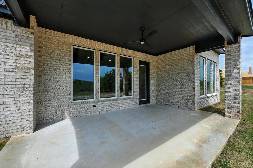 Weatherford, Texas, 76088, United States, 4 Bedrooms Bedrooms, ,3 BathroomsBathrooms,Residential,For Sale,1939670