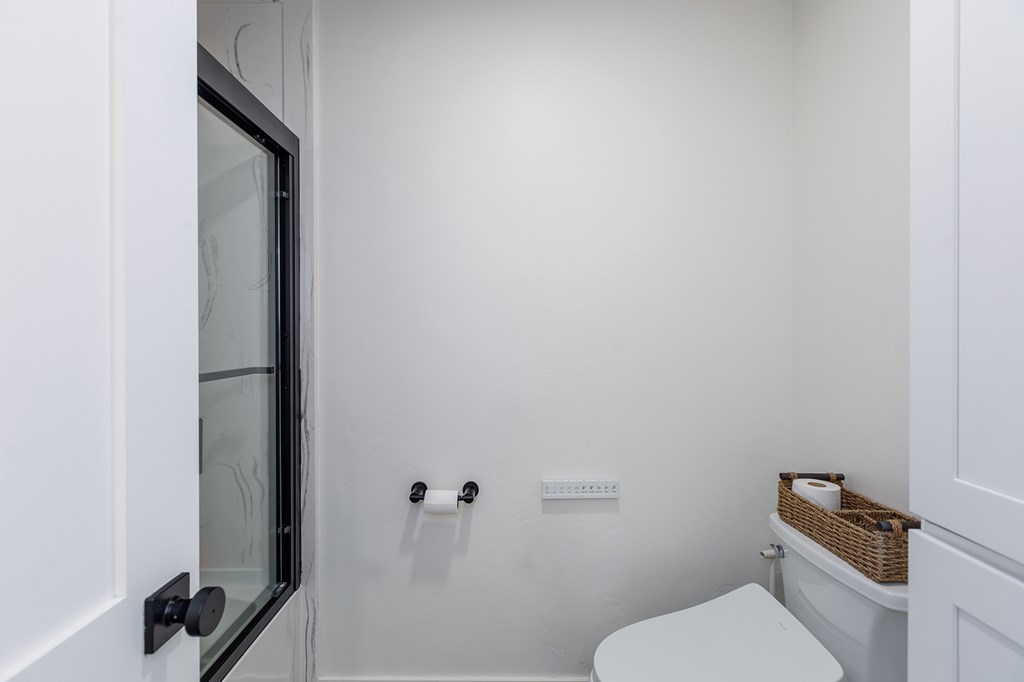 Huntington, Texas, 75949, United States, 4 Bedrooms Bedrooms, ,3 BathroomsBathrooms,Residential,For Sale,2009235