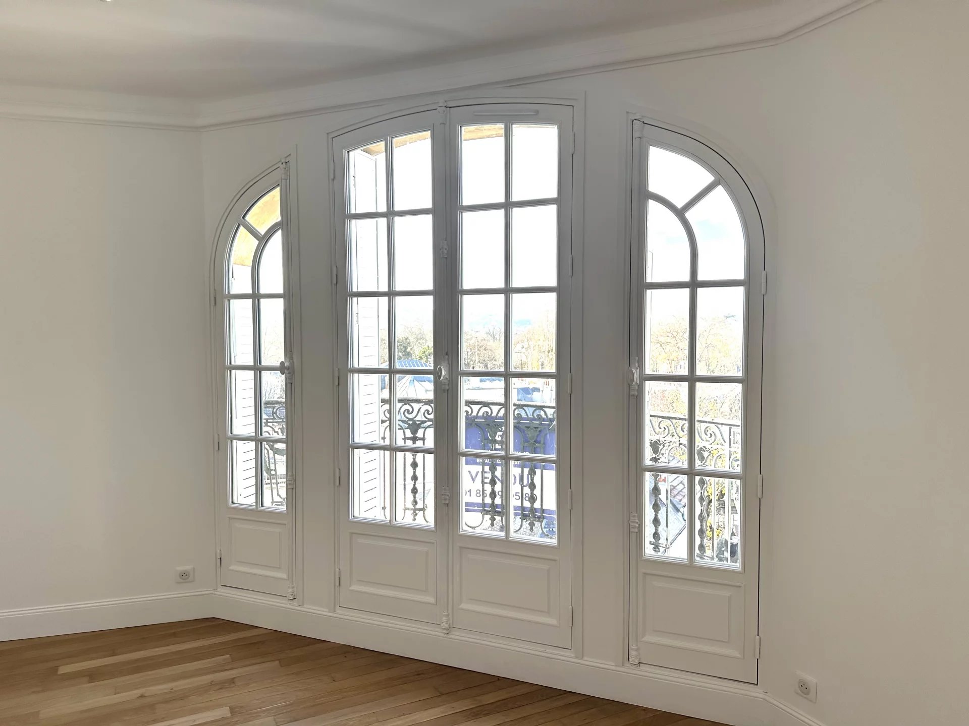 Le Vésinet, Île-de-France, 78110, FR, 2 Bedrooms Bedrooms, ,1 BathroomBathrooms,Residential,For Sale,2003303