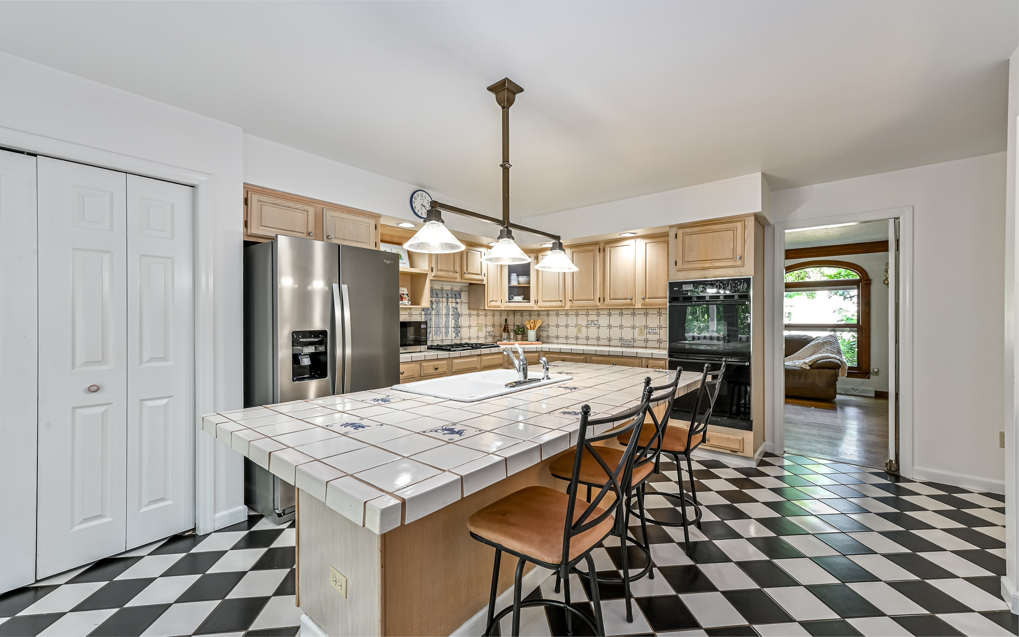  111 Timberwood Drive, Glenshaw, PA 15116 - 物件實景