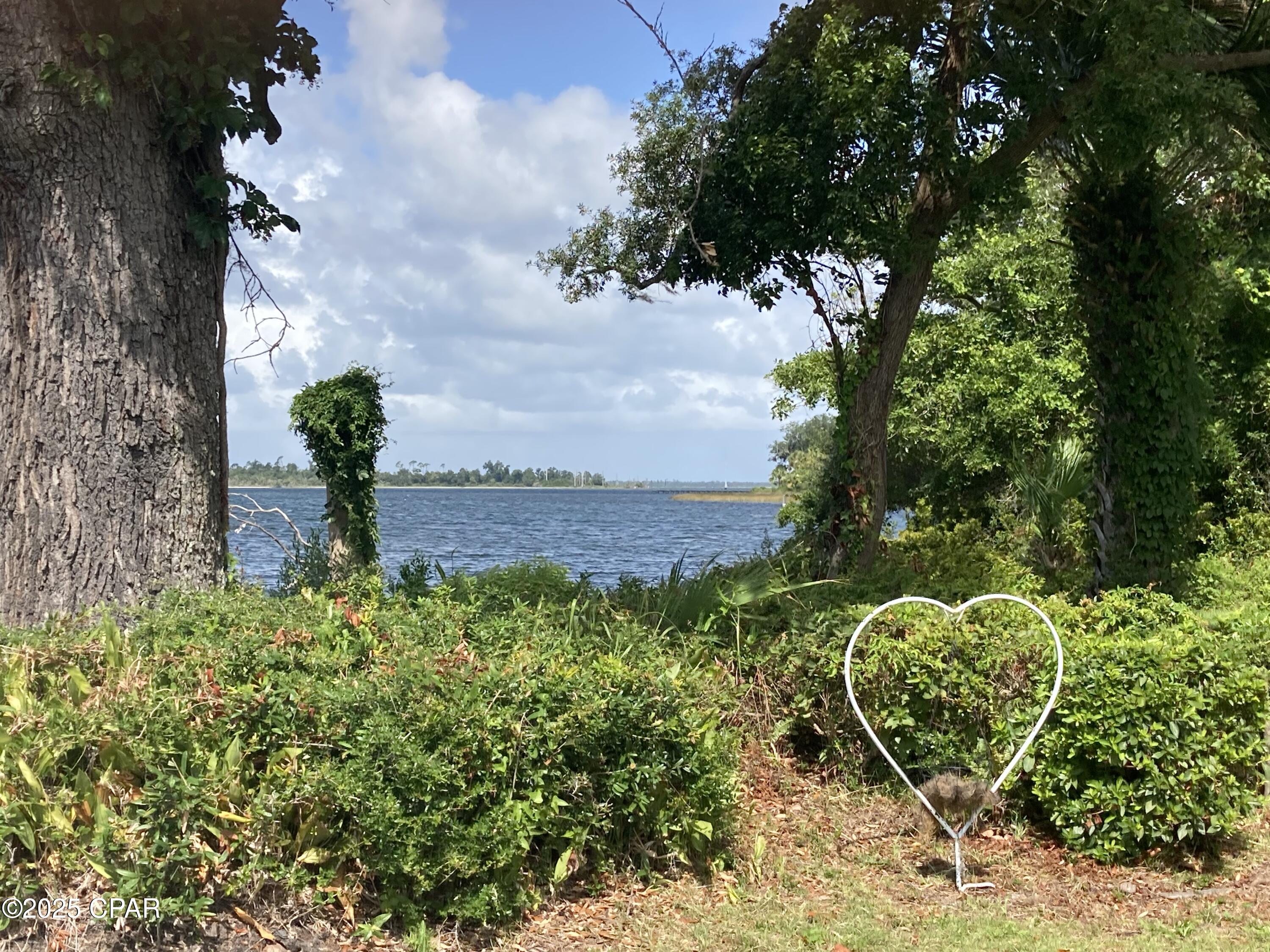 Panama City, Florida, 32404, United States, 3 Bedrooms Bedrooms, ,2 BathroomsBathrooms,Residential,For Sale,1883539