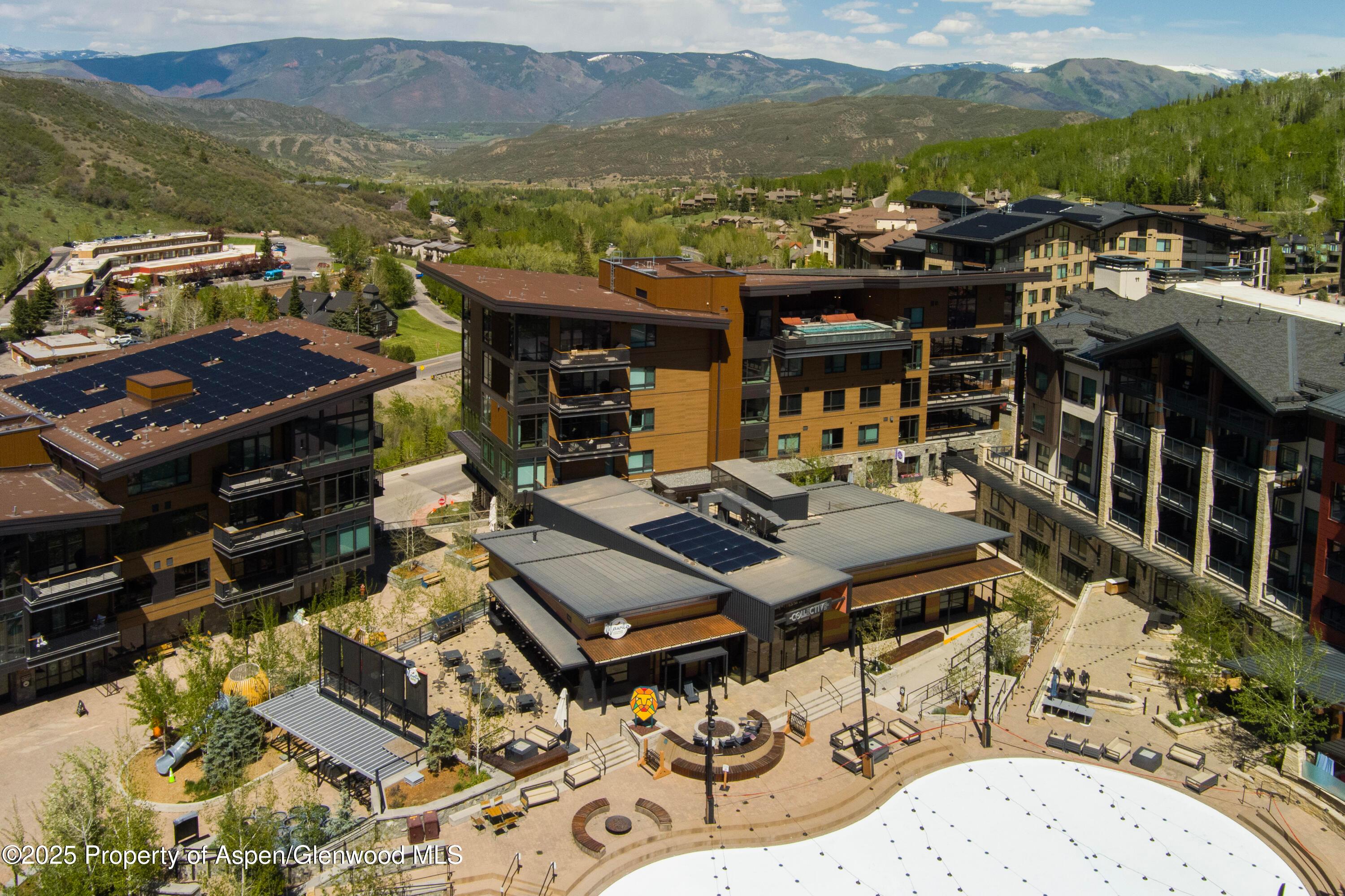 Snowmass Village, Colorado, 81615, United States, 4 Bedrooms Bedrooms, ,4 BathroomsBathrooms,Residential,For Sale,1846573