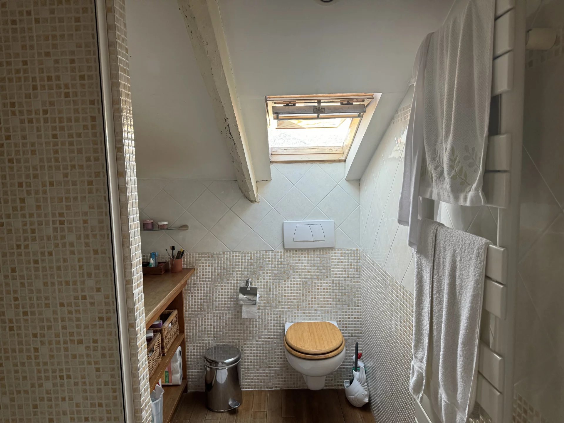 Nice, Provence-Alpes-Côte d’Azur, 06000, FR, 5 Bedrooms Bedrooms, ,3 BathroomsBathrooms,Residential,For Sale,1609184
