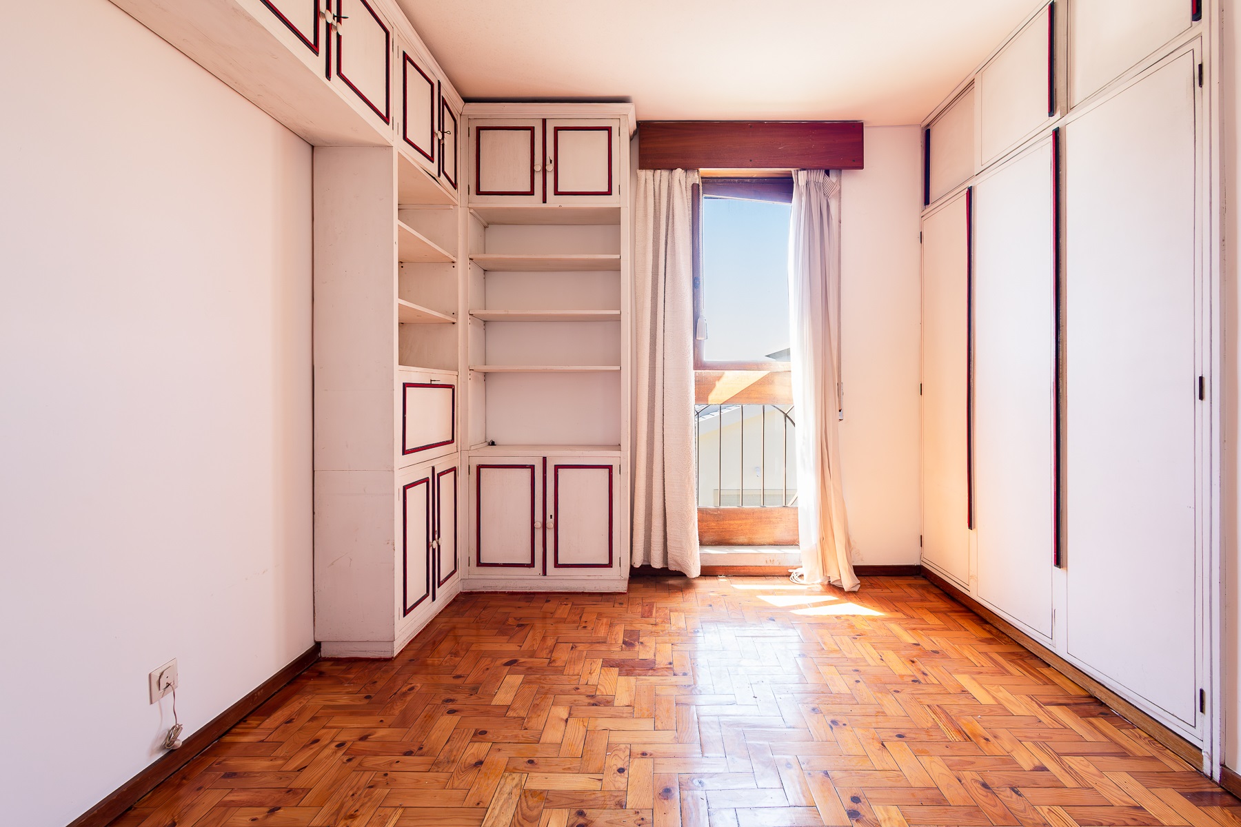  Semi-detached house, 5 bedrooms, for Sale - 物件實景