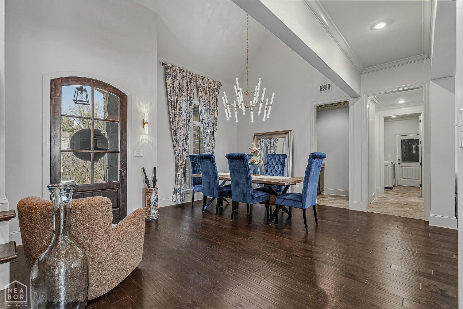 Jonesboro, Arkansas, 72404, United States, 4 Bedrooms Bedrooms, ,4 BathroomsBathrooms,Residential,For Sale,2031922