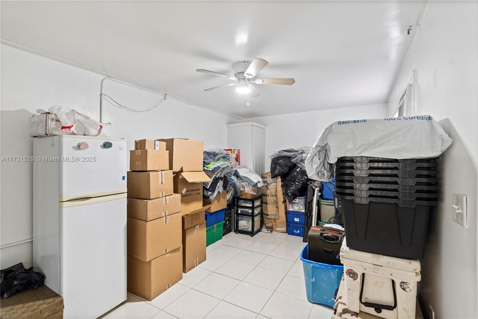 Hialeah, Florida, 33012, United States, 4 Bedrooms Bedrooms, ,4 BathroomsBathrooms,Residential,For Sale,1840227
