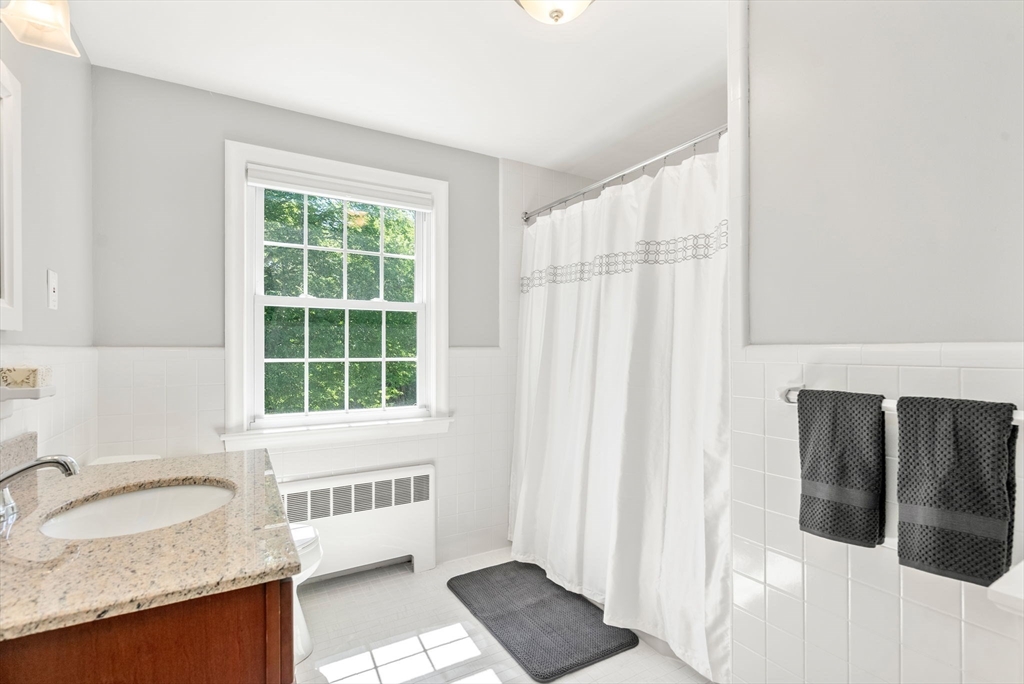 Weston, Massachusetts, 02493, United States, 4 Bedrooms Bedrooms, ,3 BathroomsBathrooms,Residential,For Sale,1838701