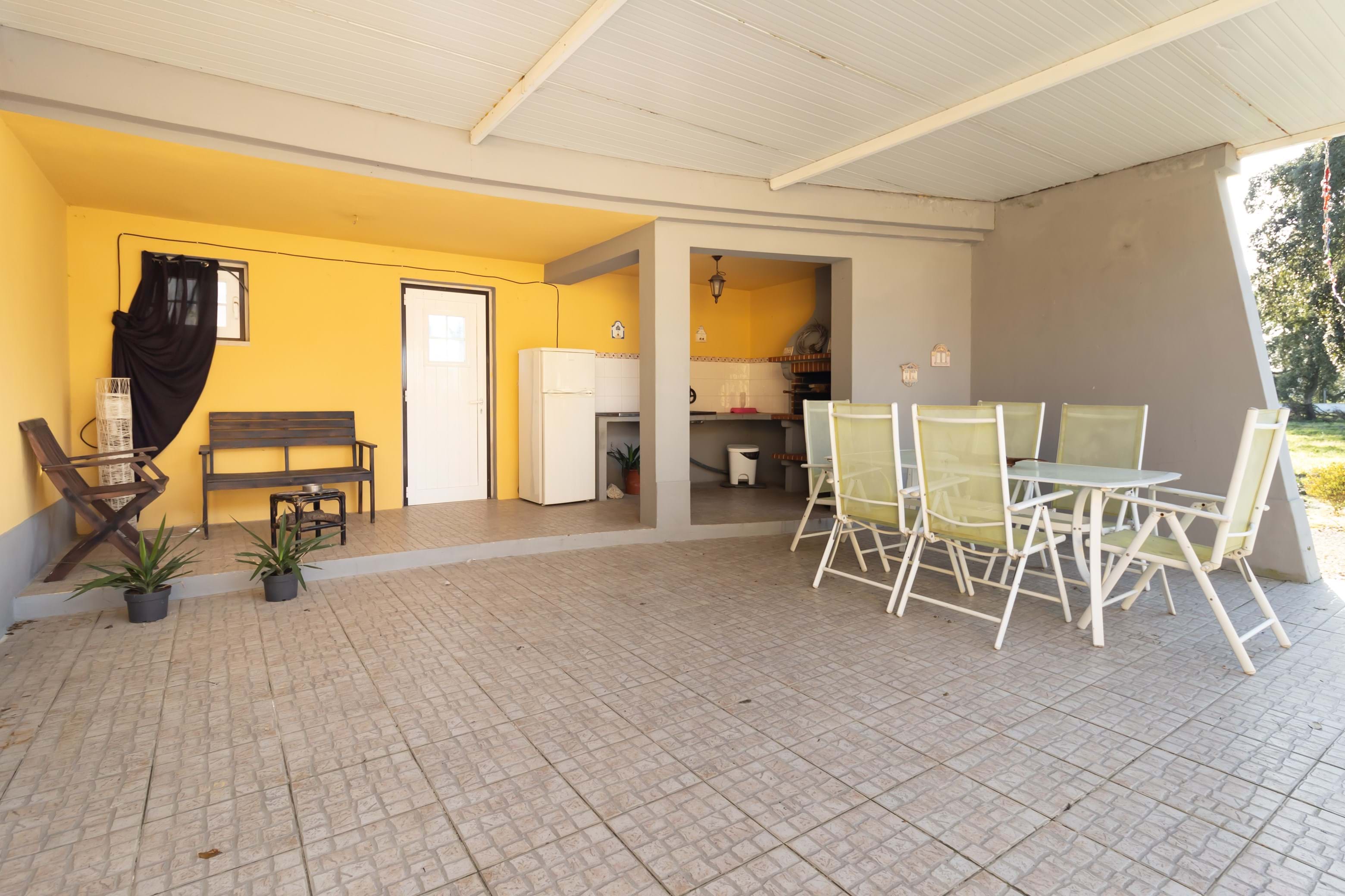 Palmela, Setúbal, 2950-502, PT, 4 Bedrooms Bedrooms, ,2 BathroomsBathrooms,Residential,For Sale,1698752