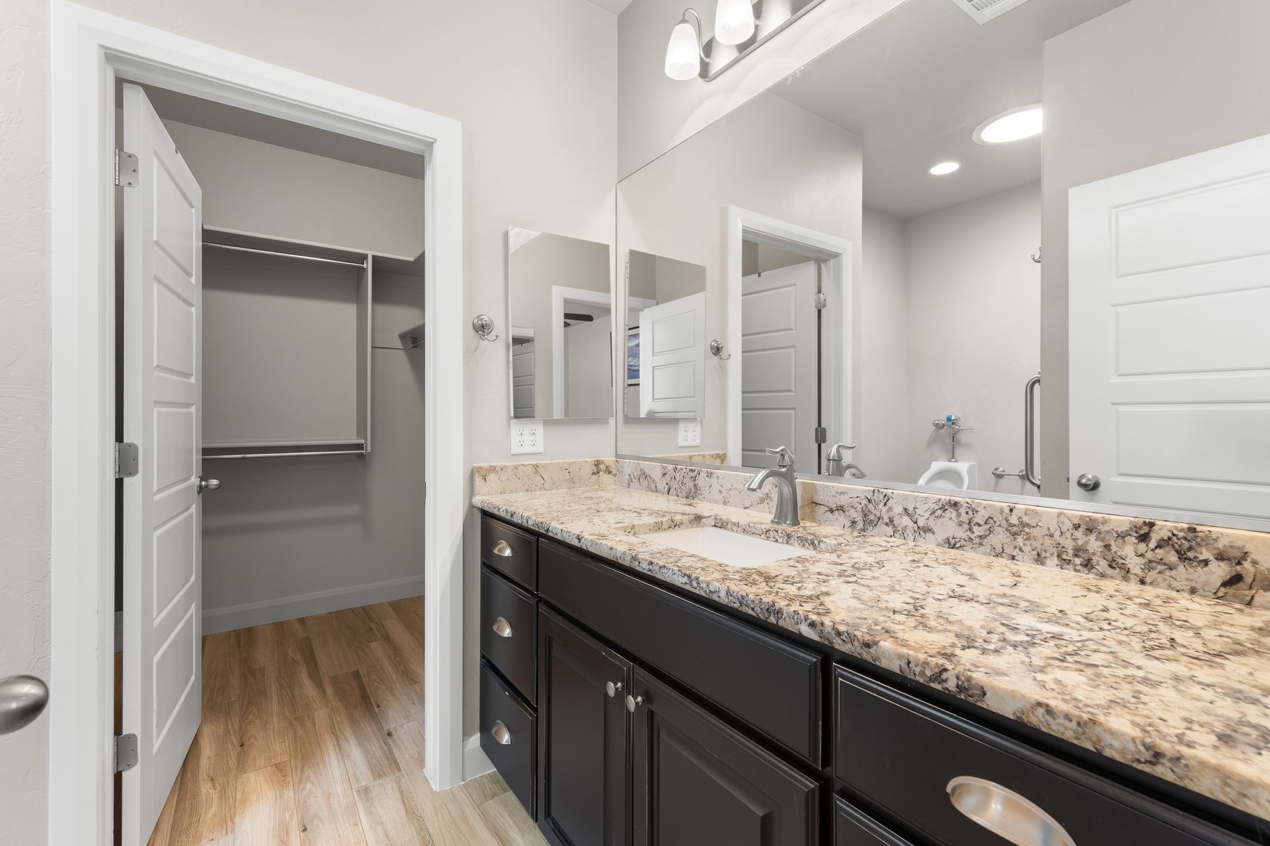  Breathtaking VieW On The Ridge At Coral Canyon - 物件實景