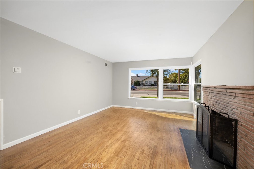 Temple City, California, 91780, United States, 2 Bedrooms Bedrooms, ,1 BathroomBathrooms,Residential,For Sale,1986228