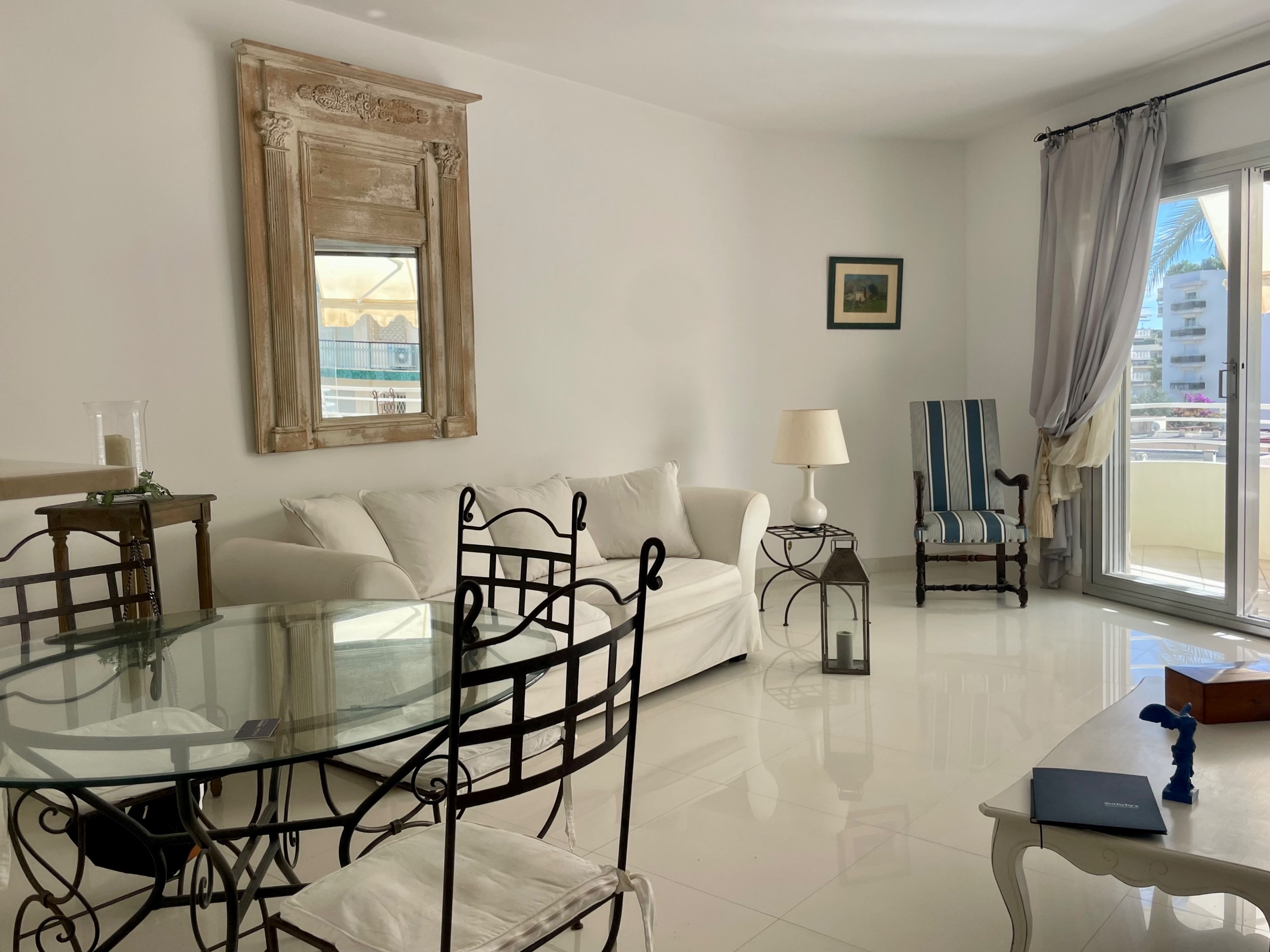  Studio for sale in Cannes Croisette, terrace with sea view facing Port Canto - 物件實景