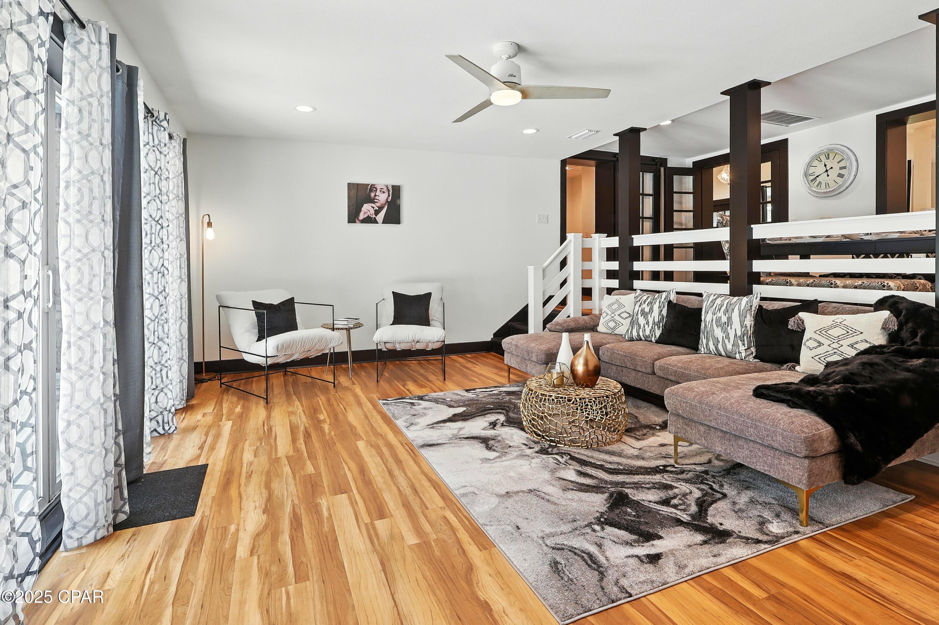 Panama City, Florida, 32401, United States, 4 Bedrooms Bedrooms, ,3 BathroomsBathrooms,Residential,For Sale,1911337