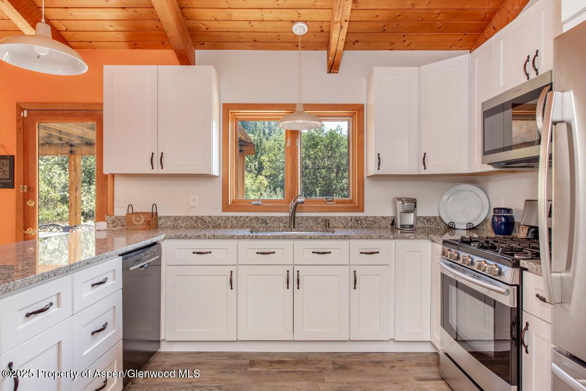 Carbondale, Colorado, 81623, United States, 3 Bedrooms Bedrooms, ,2 BathroomsBathrooms,Residential,For Sale,1927445