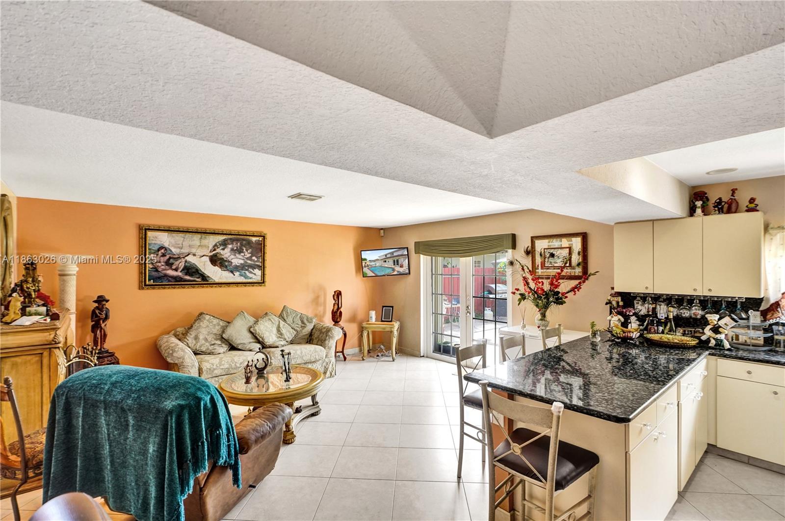 Miami, Florida, 33187, United States, 4 Bedrooms Bedrooms, ,3 BathroomsBathrooms,Residential,For Sale,1926349
