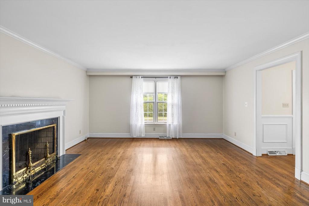 Fredericksburg, Virginia, 22401, United States, 3 Bedrooms Bedrooms, ,3 BathroomsBathrooms,Residential,For Sale,1903786