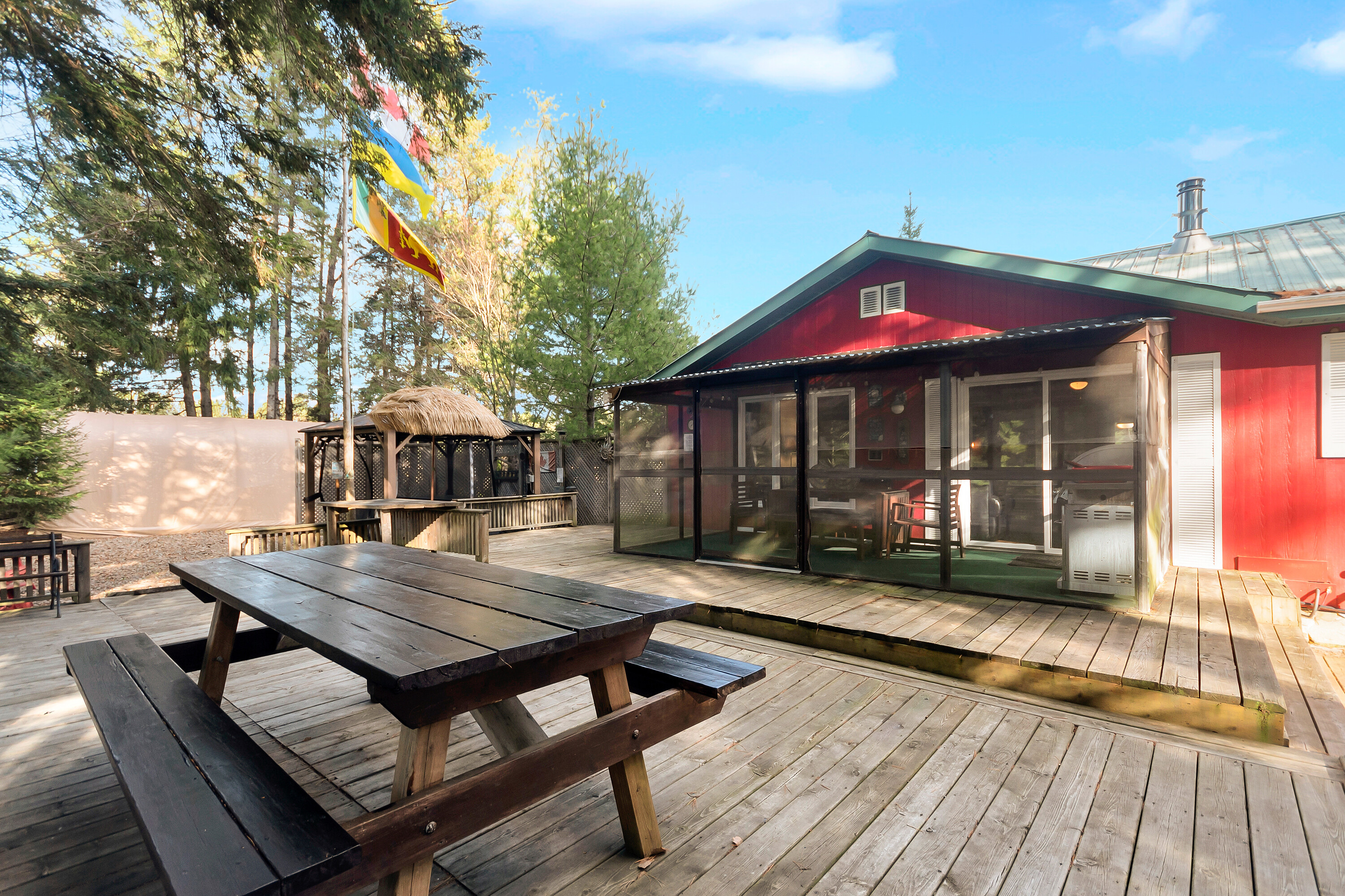  Burnt River Retreat - 物件實景