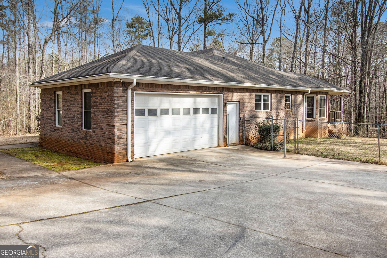 Hampton, Georgia, 30228, United States, 6 Bedrooms Bedrooms, ,6 BathroomsBathrooms,Residential,For Sale,1858908