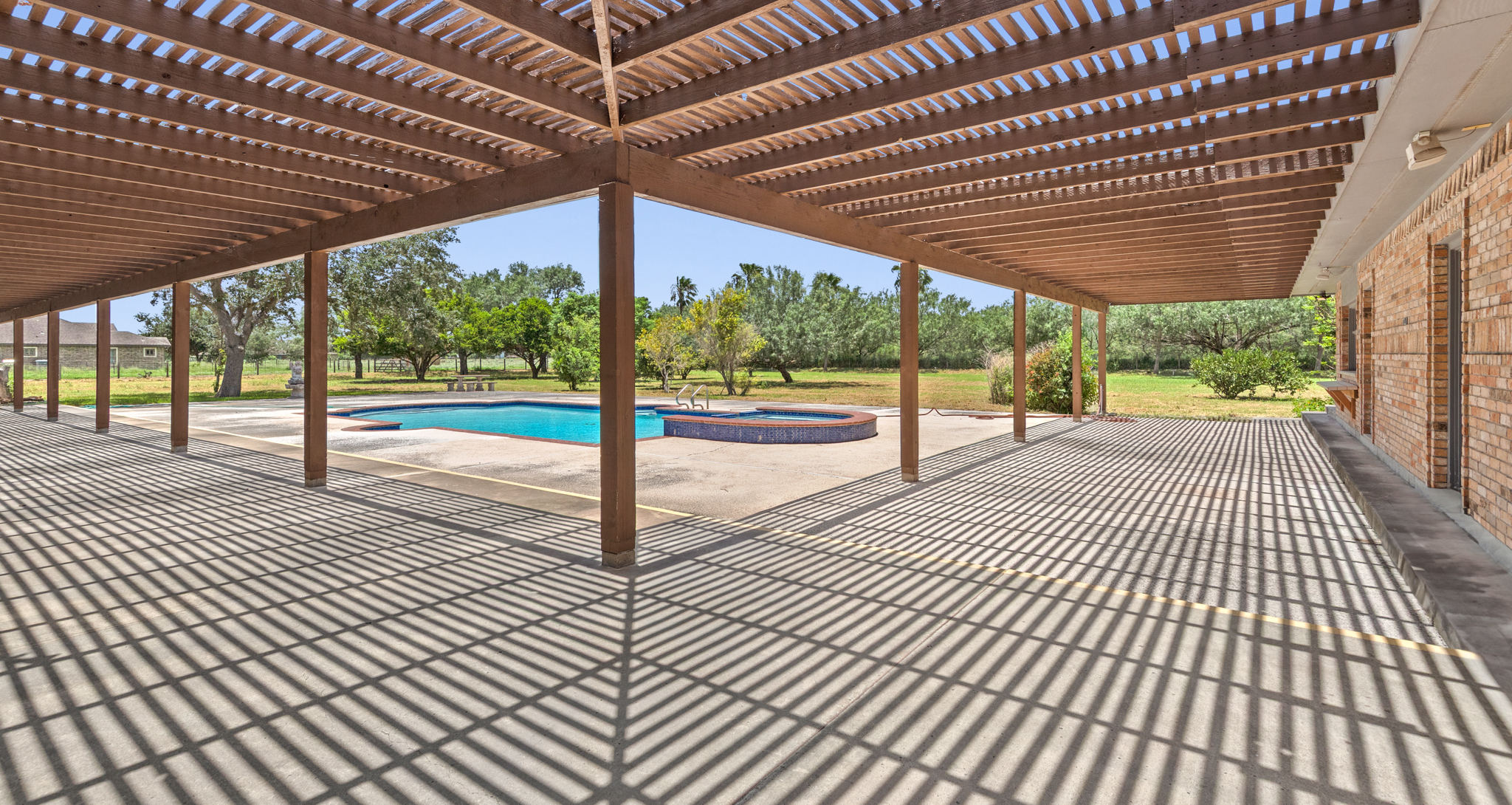 McAllen, Texas, 78504, United States, 7 Bedrooms Bedrooms, ,7 BathroomsBathrooms,Residential,For Sale,1916875